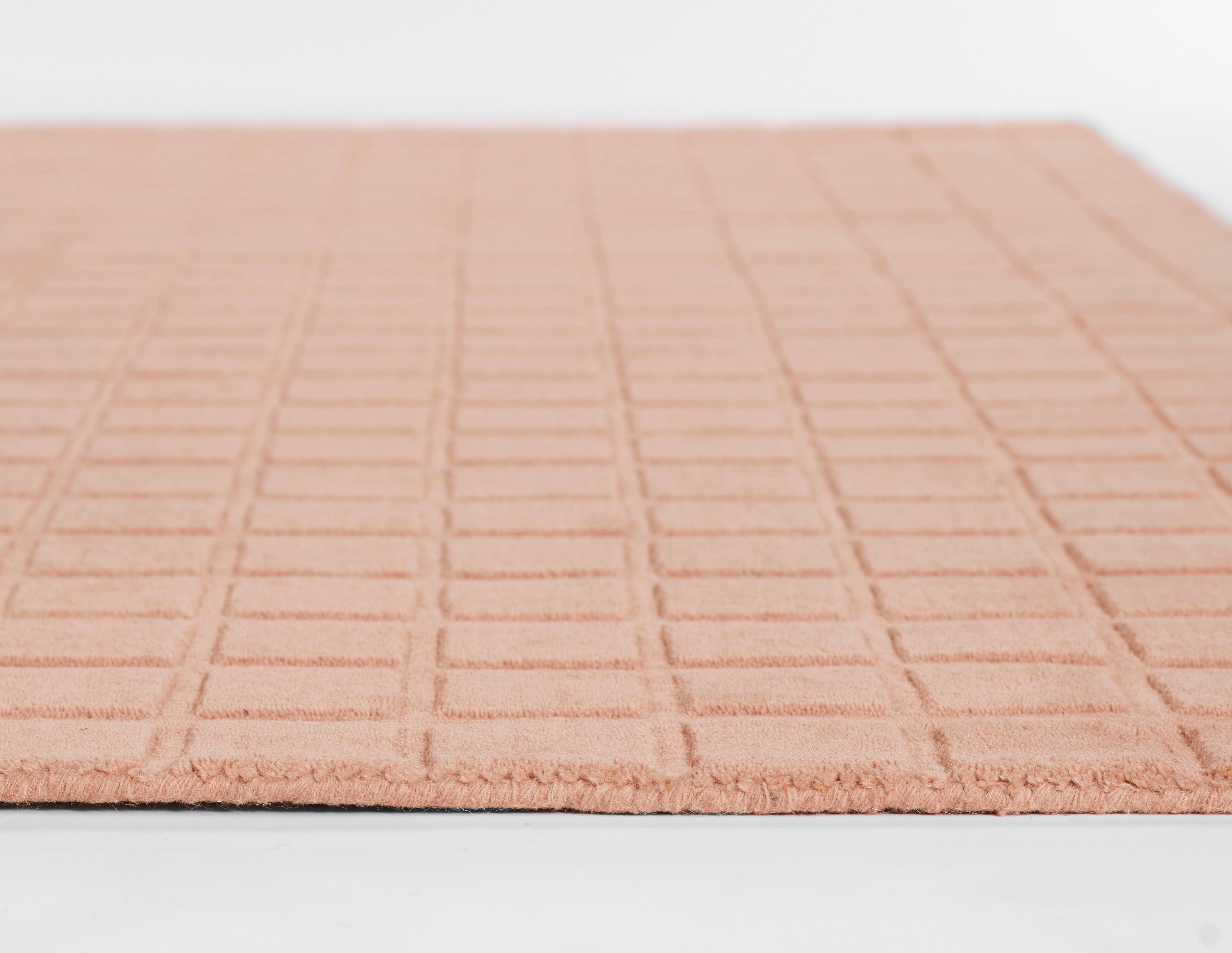 Momeni Contour CON-1 Blush Hand Woven Area Rug
