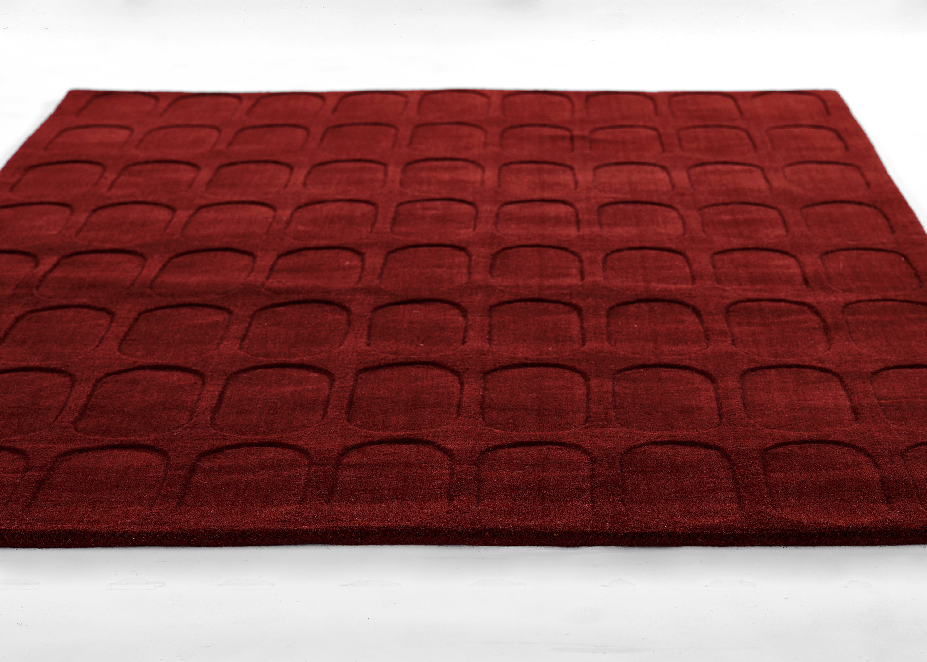 Momeni Contour CON-2 Burgundy Hand Woven Area Rug