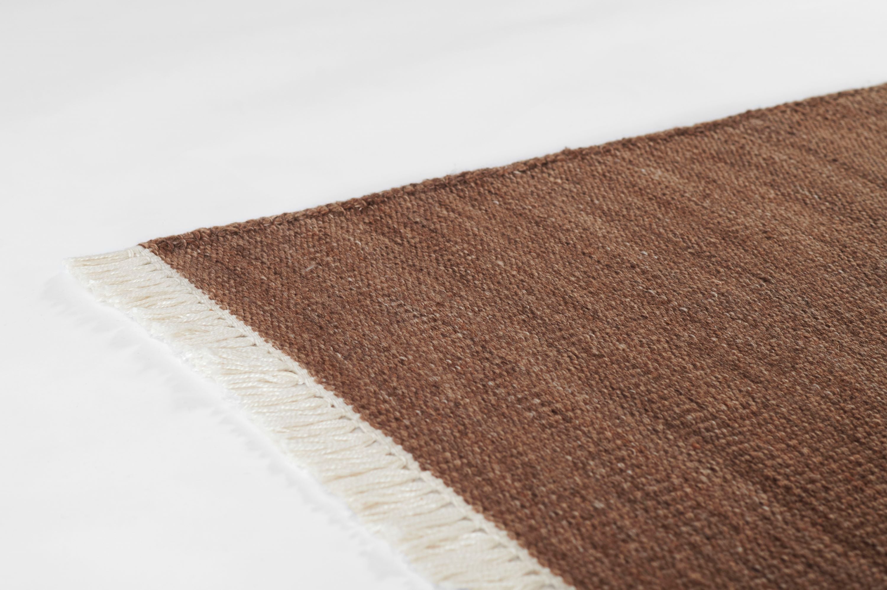 Momeni Cove CV-01 Brown Hand Woven Area Rug