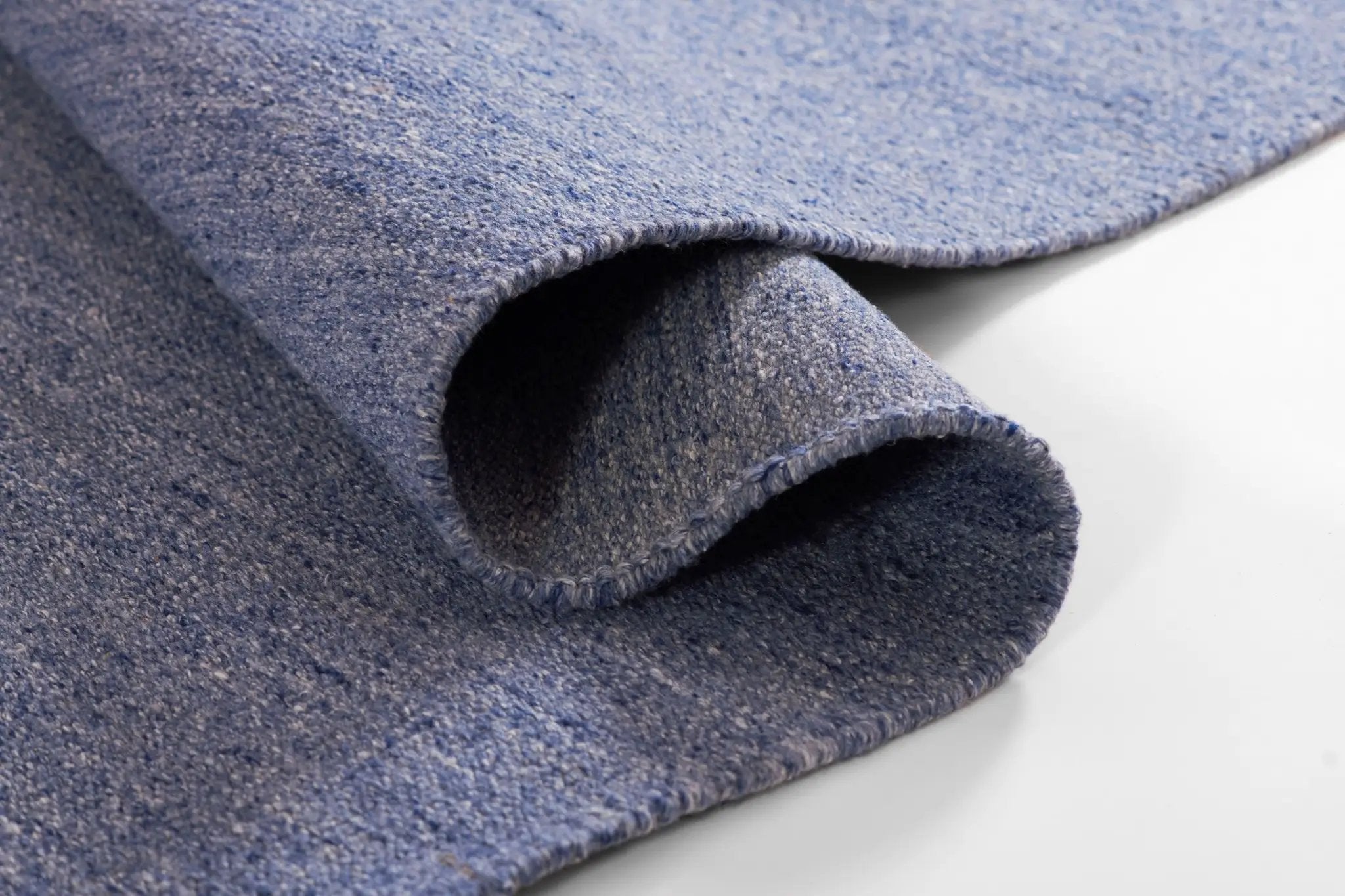 Cove CV-01 Denim Area Rug by Momeni