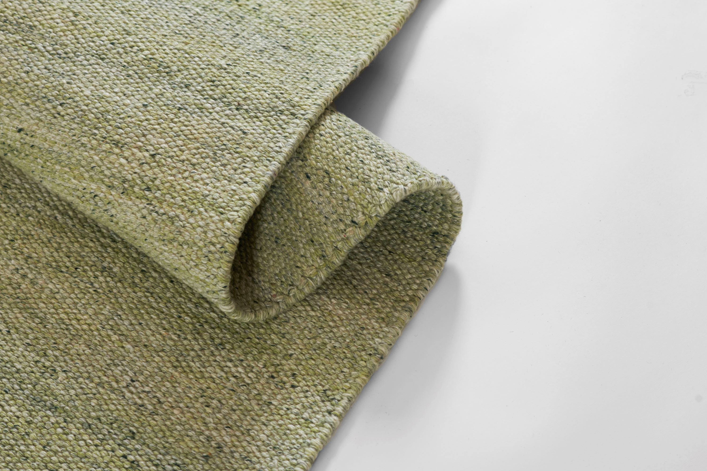 Momeni Cove CV-01 Green Hand Woven Area Rug