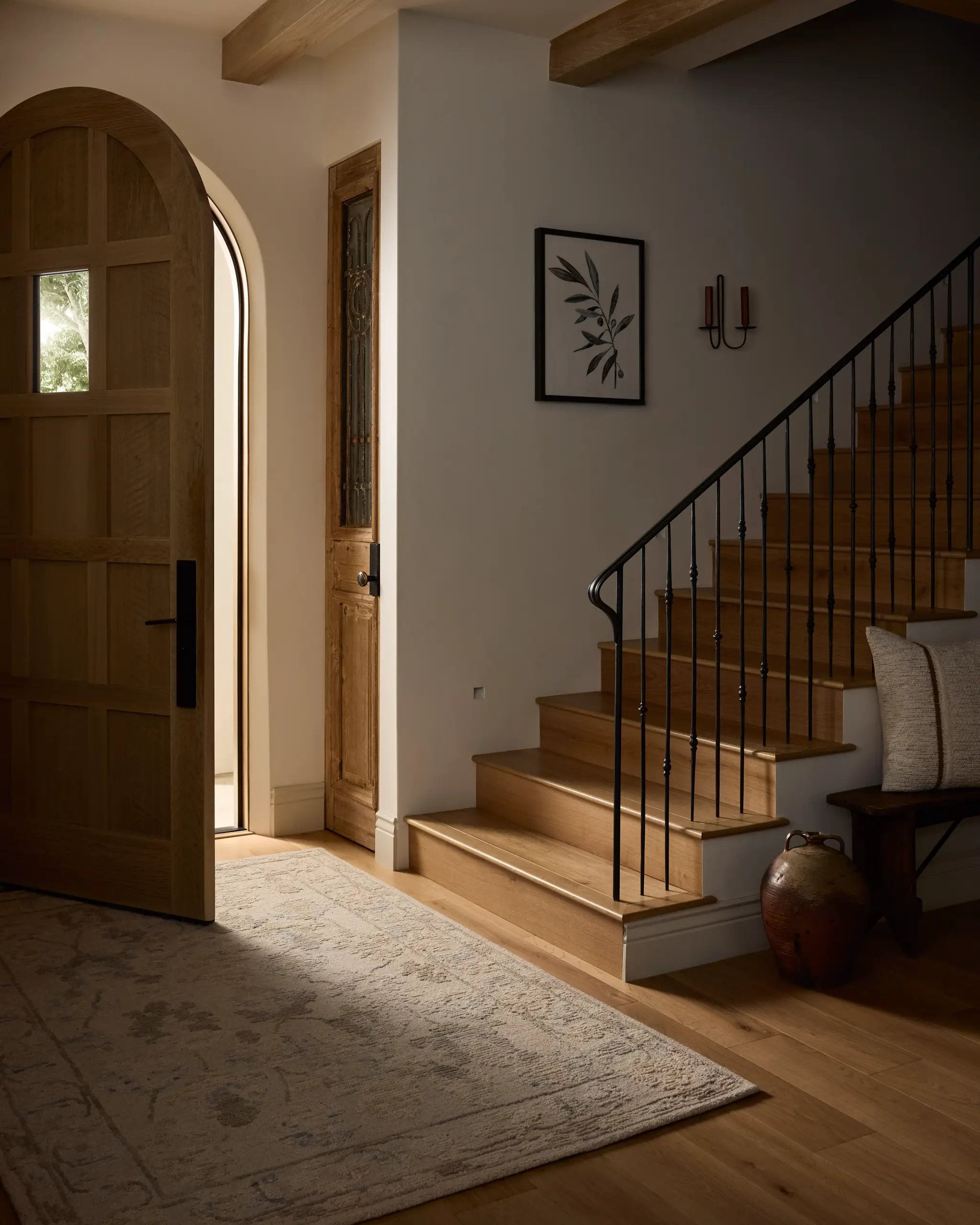 Cynthia CYN-02 Ivory / Sky Area Rug by Loloi