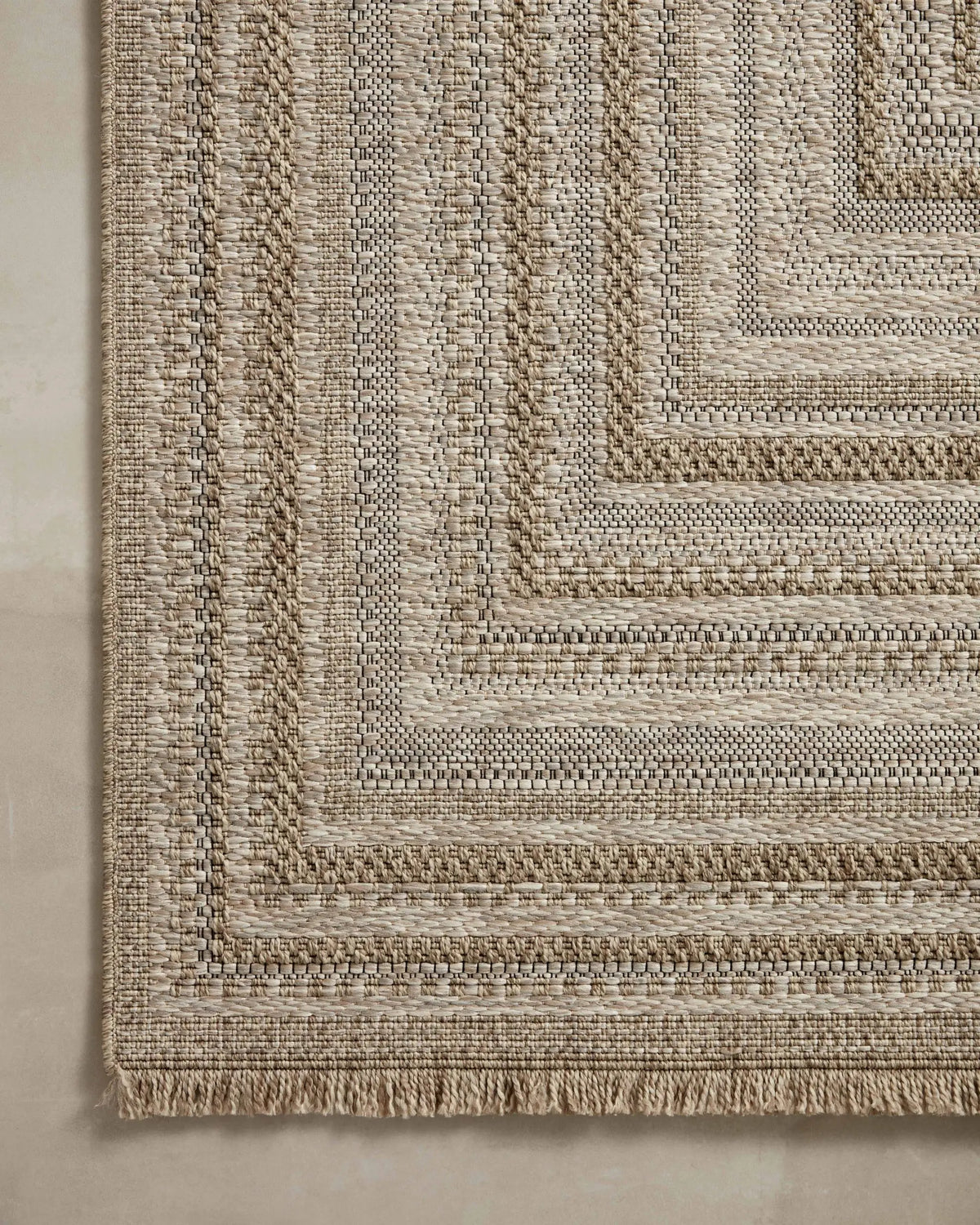 Dawn DAW-01 Natural Area Rug by Loloi