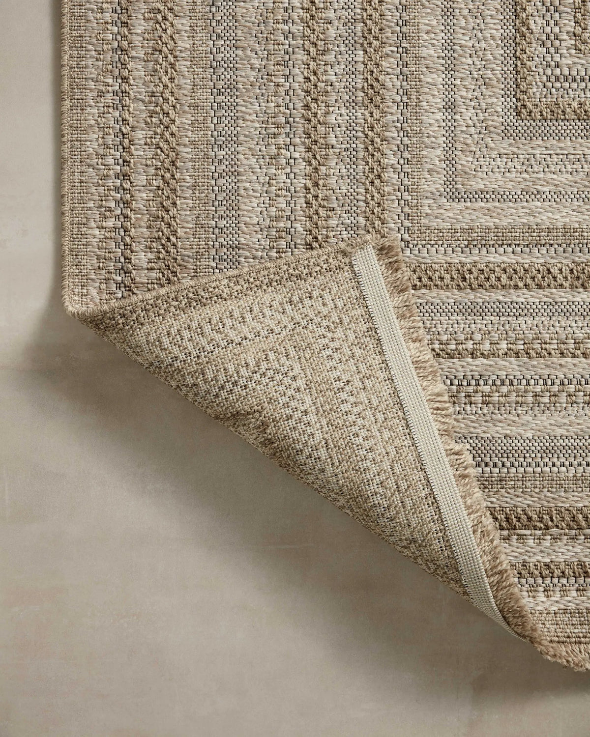 Dawn DAW-01 Natural Area Rug by Loloi