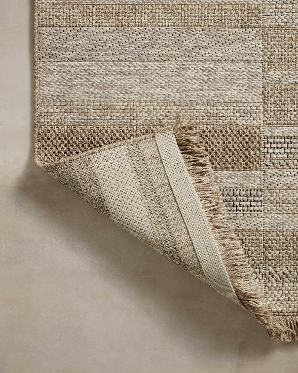 Dawn DAW-03 Natural Area Rug by Loloi