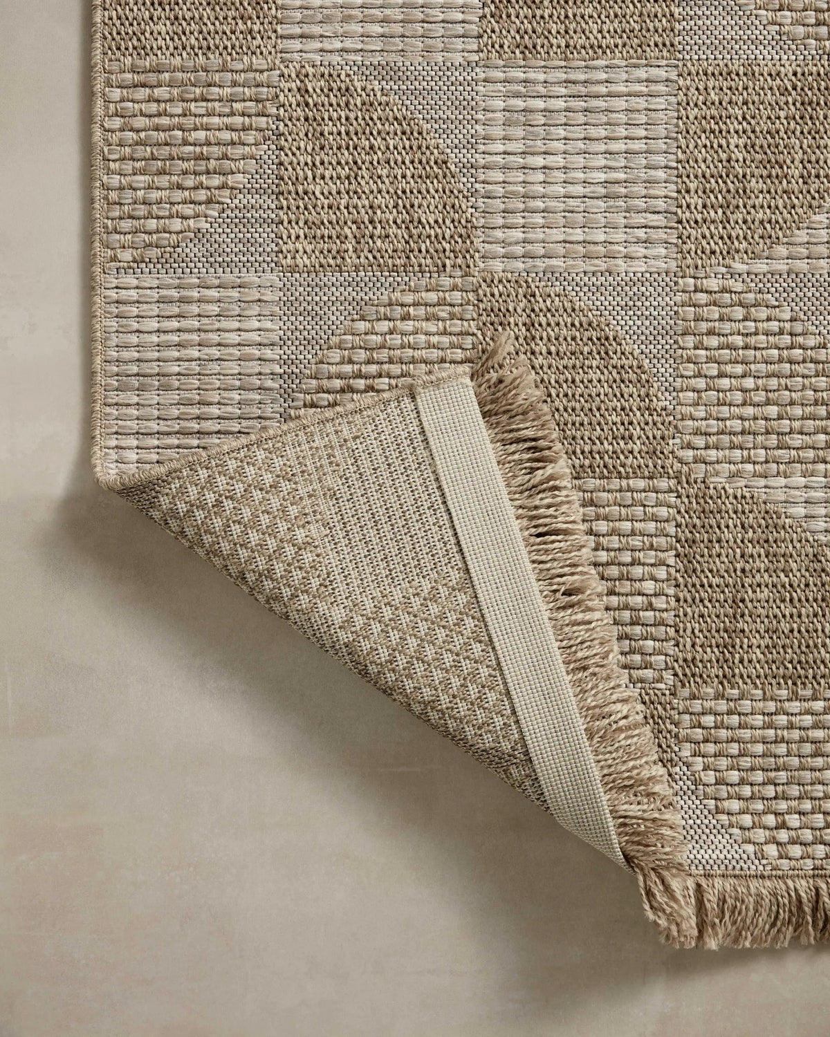 Dawn DAW-08 Natural Area Rug by Loloi