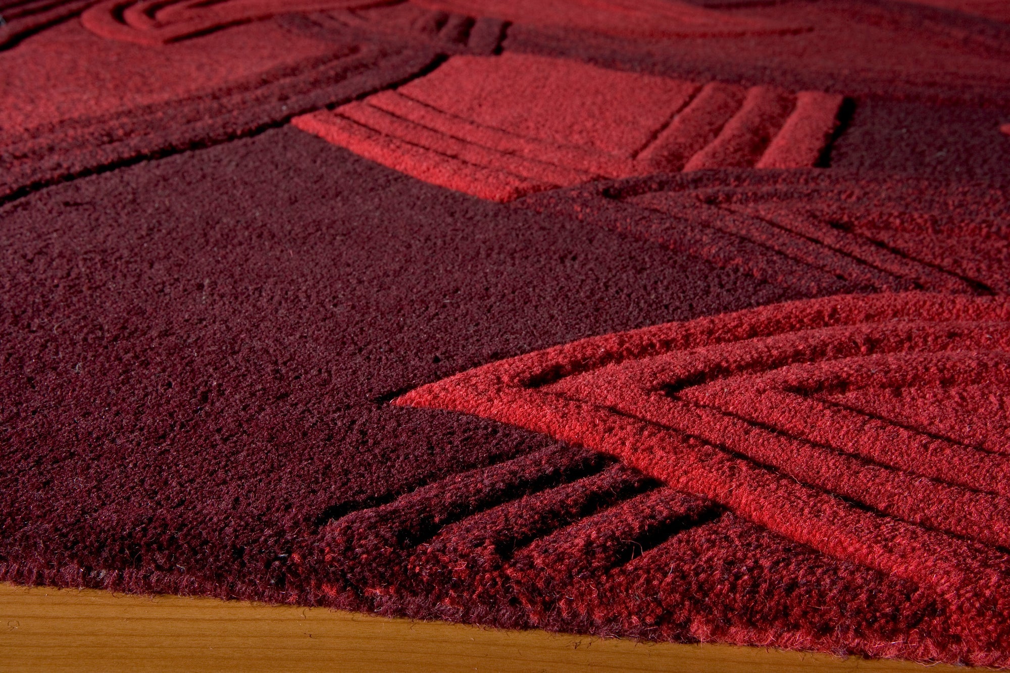 Delhi DL-40 Red Area Rug by Momeni