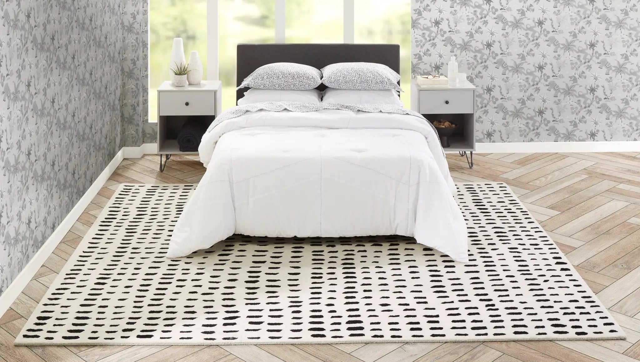Delmar DEL-11 (Boho Dots) Ivory Area Rug by Novogratz by Momeni