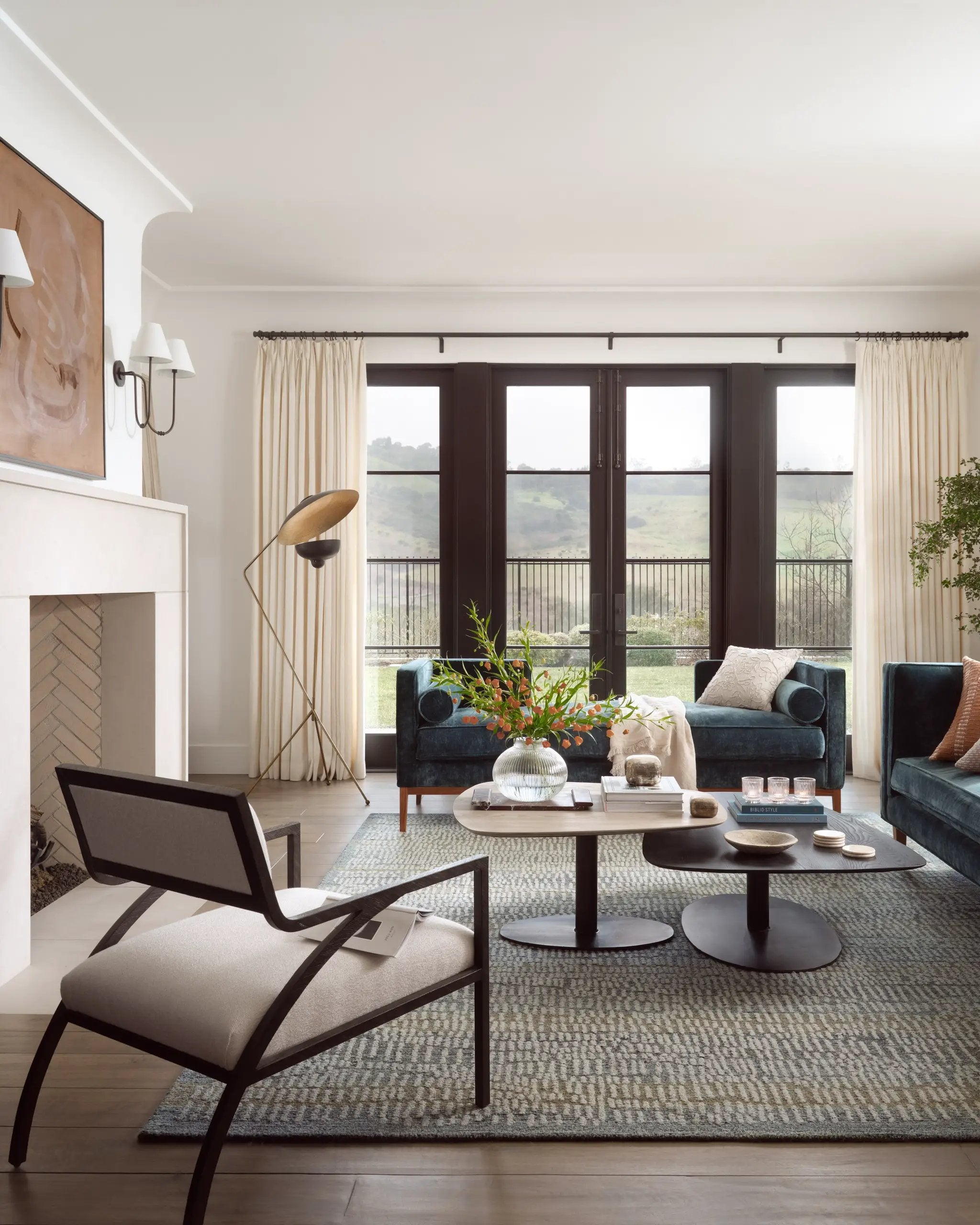 Elias ELA-02 Ocean / Oatmeal Area Rug by Loloi
