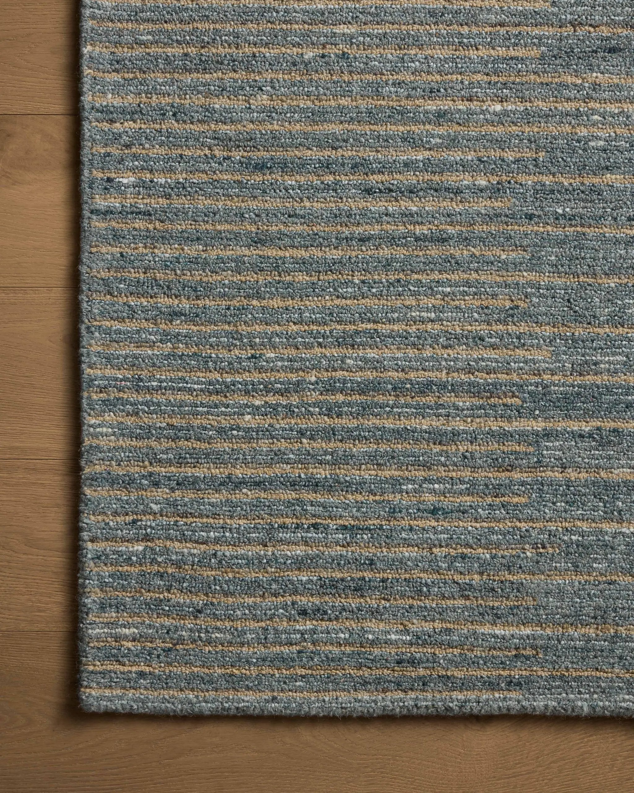 Elias ELA-03 Slate / Natural Area Rug by Loloi
