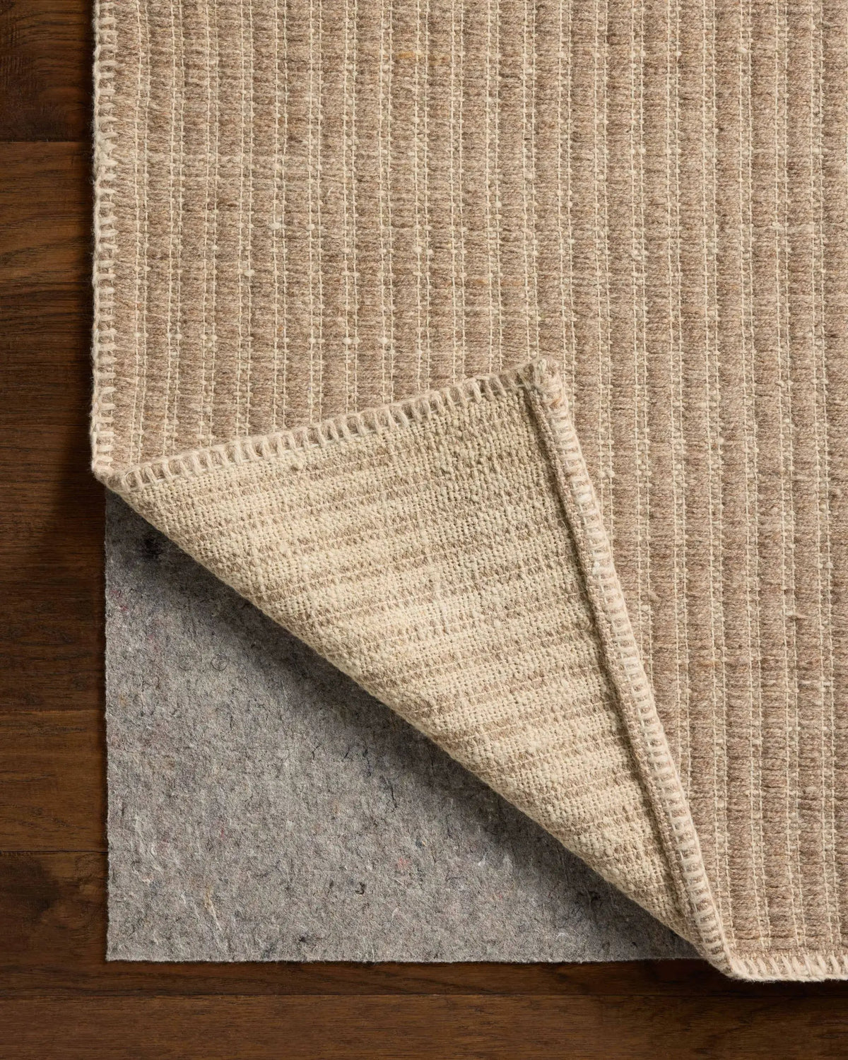 Elma ELM-01 Dove Area Rug by Loloi
