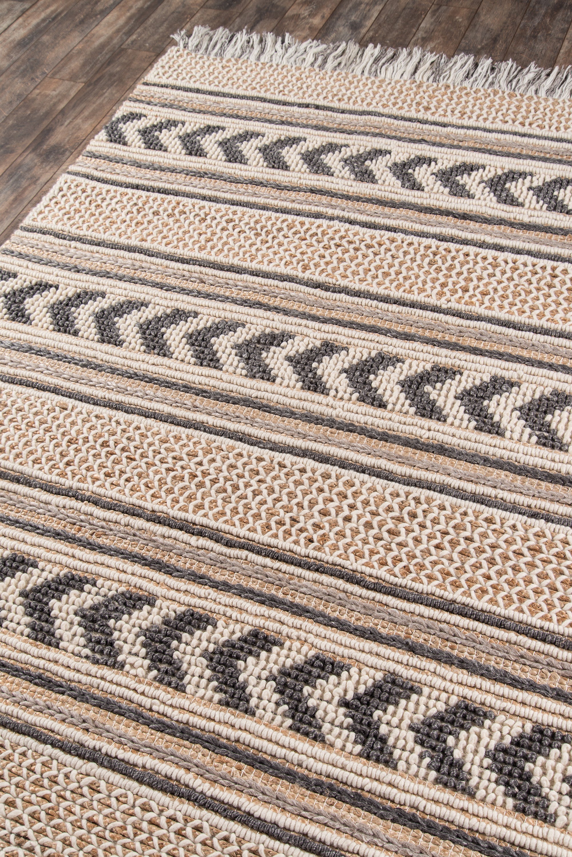 Momeni Esme ESM-1 Charcoal Hand Woven Area Rug