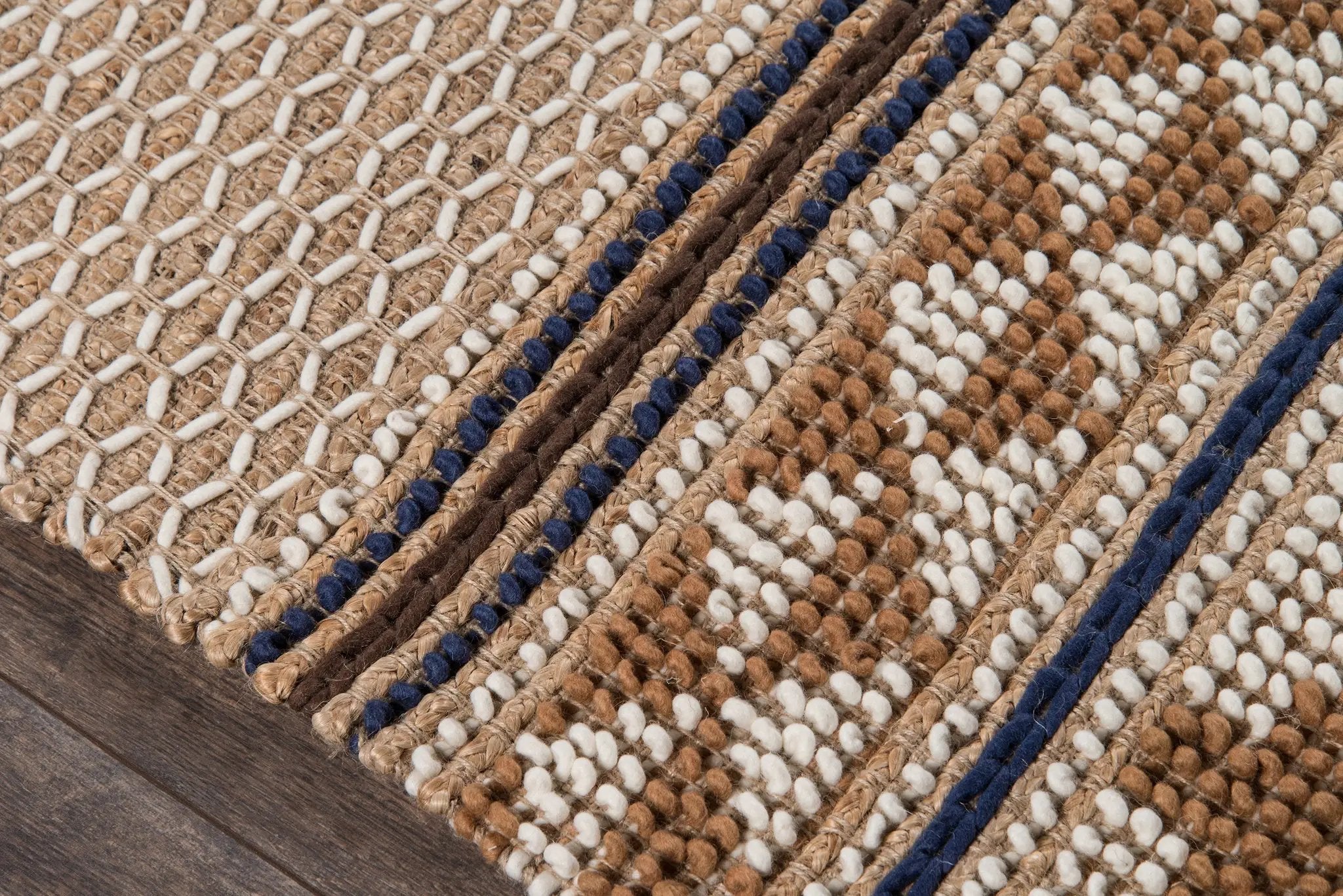 Esme ESM-2 Ivory Area Rug by Momeni