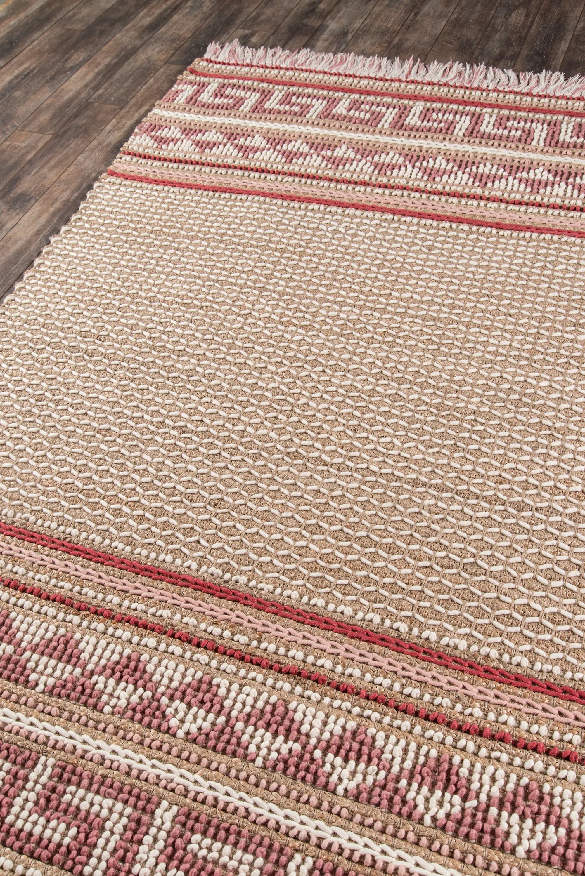 Esme ESM-3 Pink Area Rug by Momeni