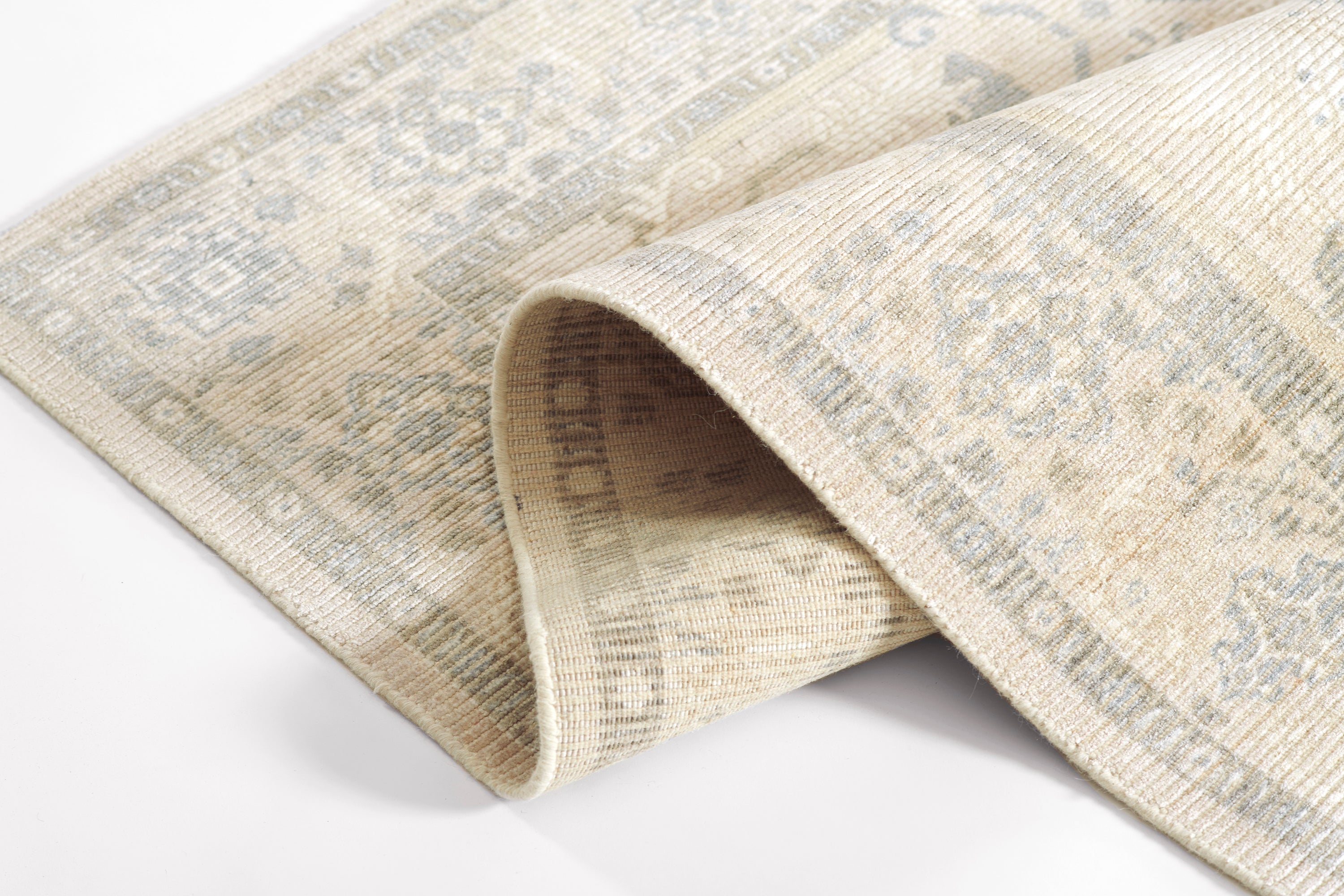 Momeni Estelle EST-6 Beige Hand Loomed Area Rug