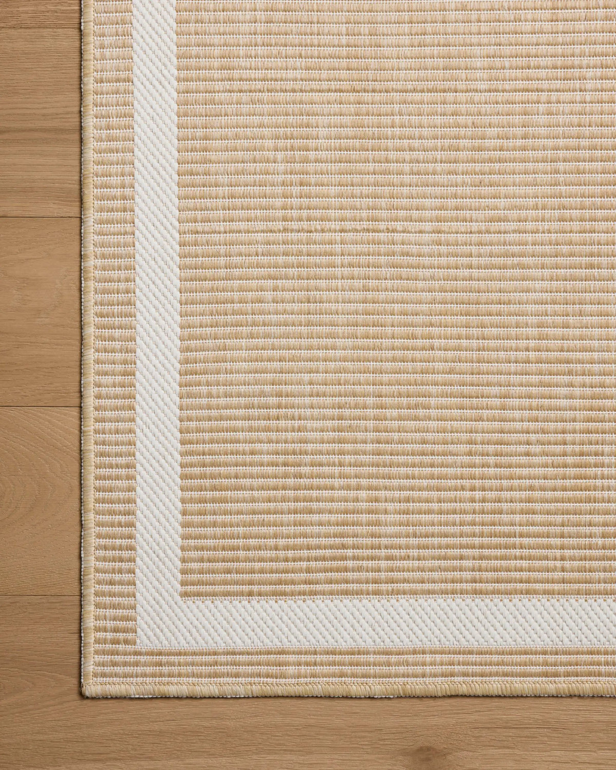 Easton ESN-05 Wheat / Ivory Area Rug by Loloi