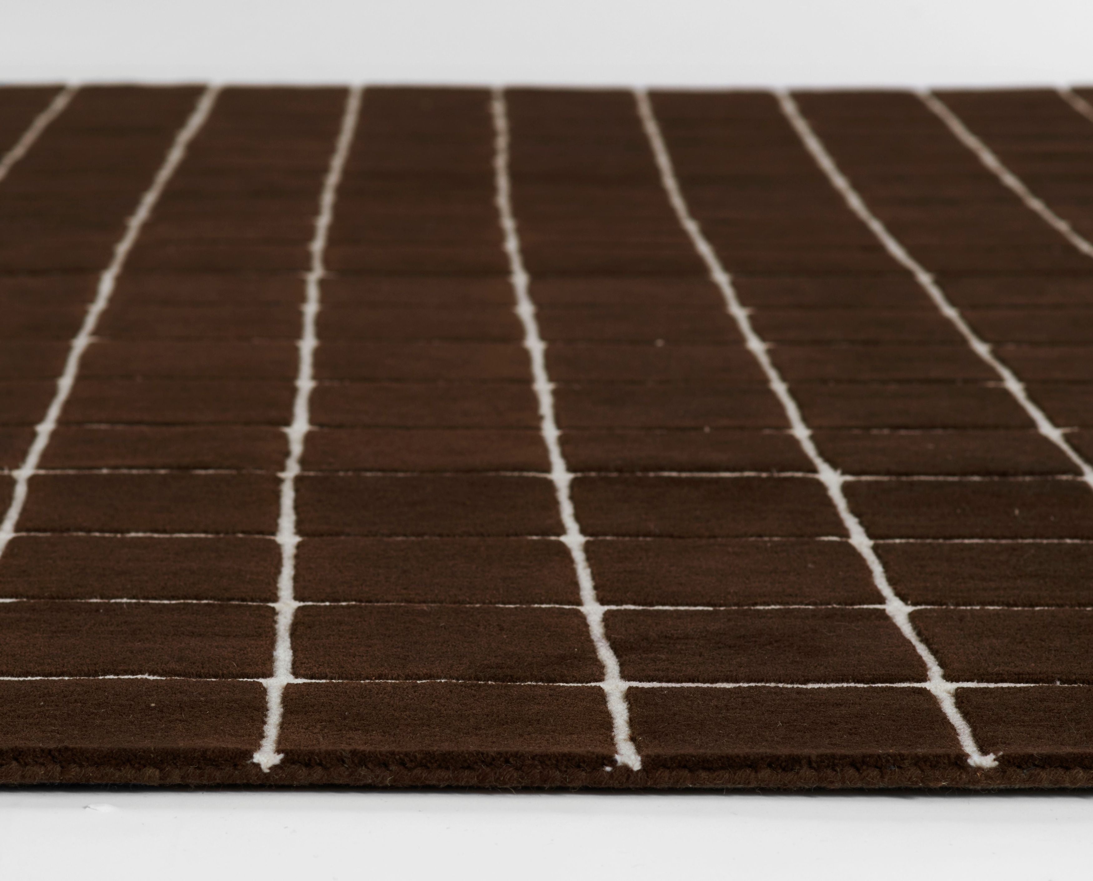 Momeni Form FRM-1 Brown Area Rug