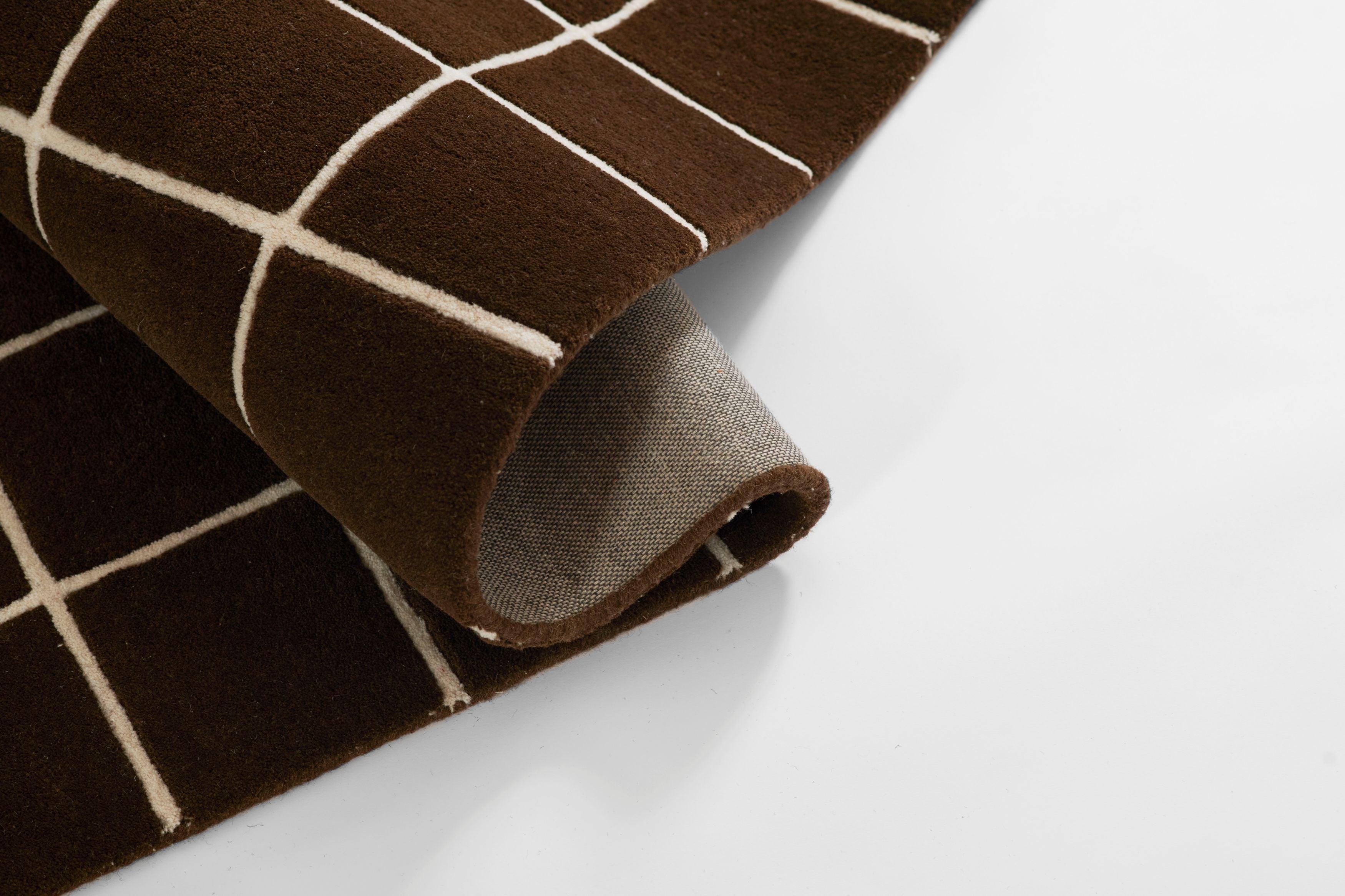 Momeni Form FRM-1 Brown Area Rug