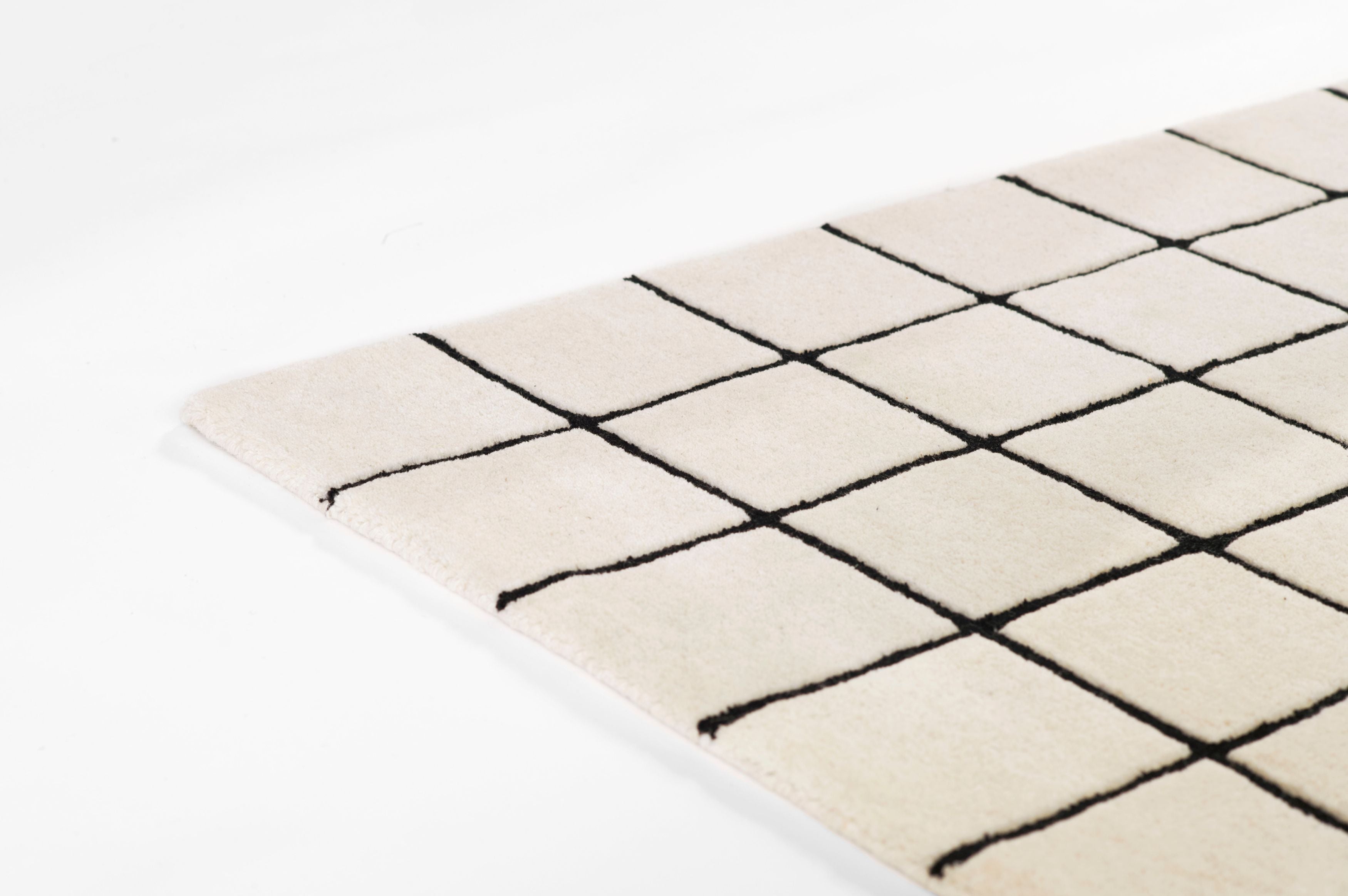 Momeni Form FRM-1 Ivory Area Rug