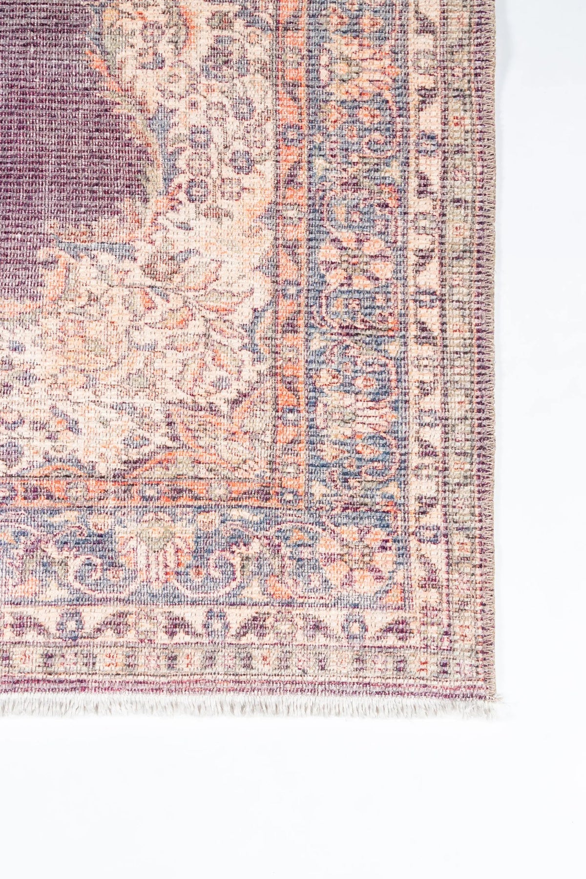 Helena HEL-5 Plum Area Rug by Momeni