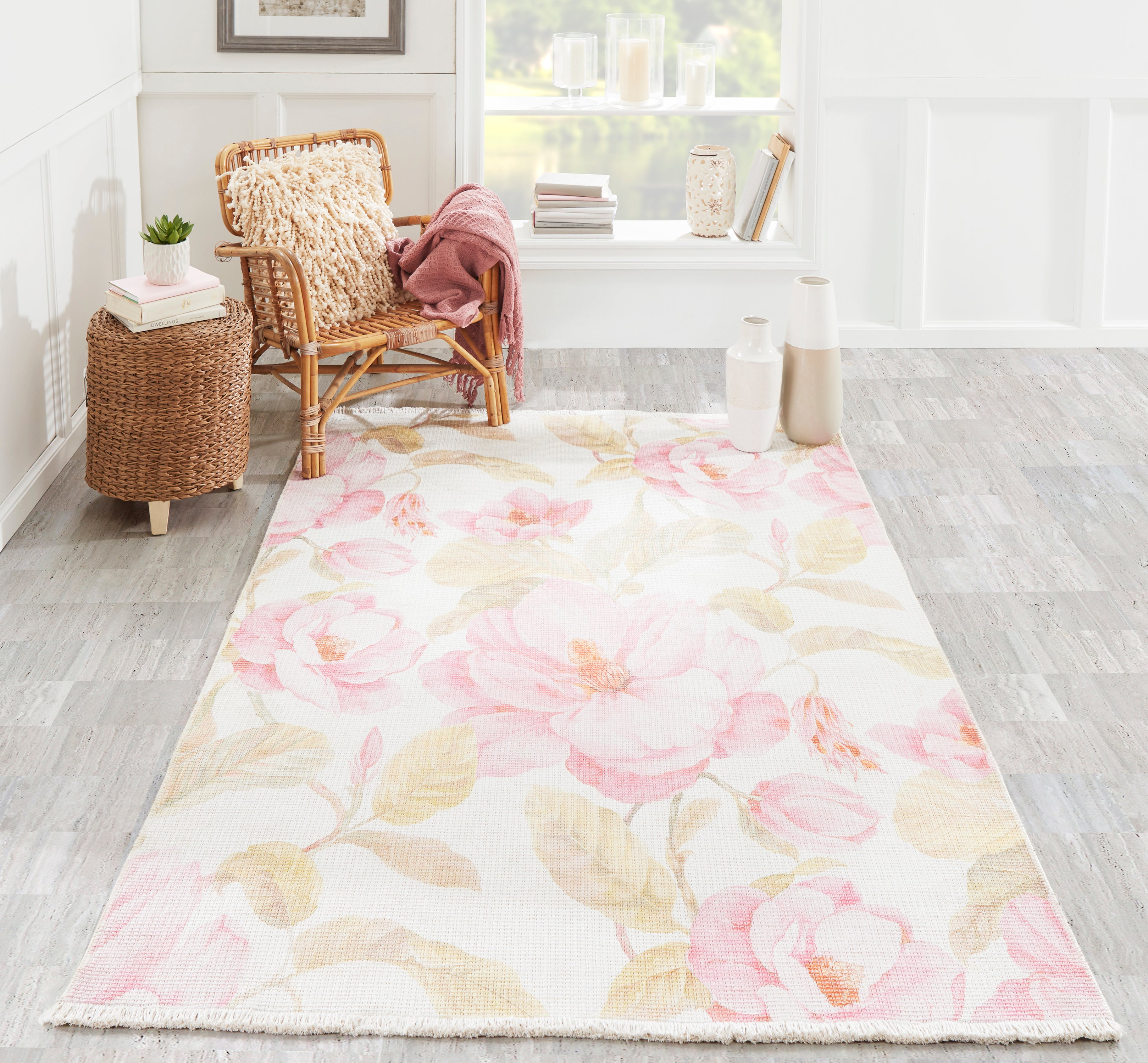 Momeni Helena HEL-9 Multi-Color Area Rug