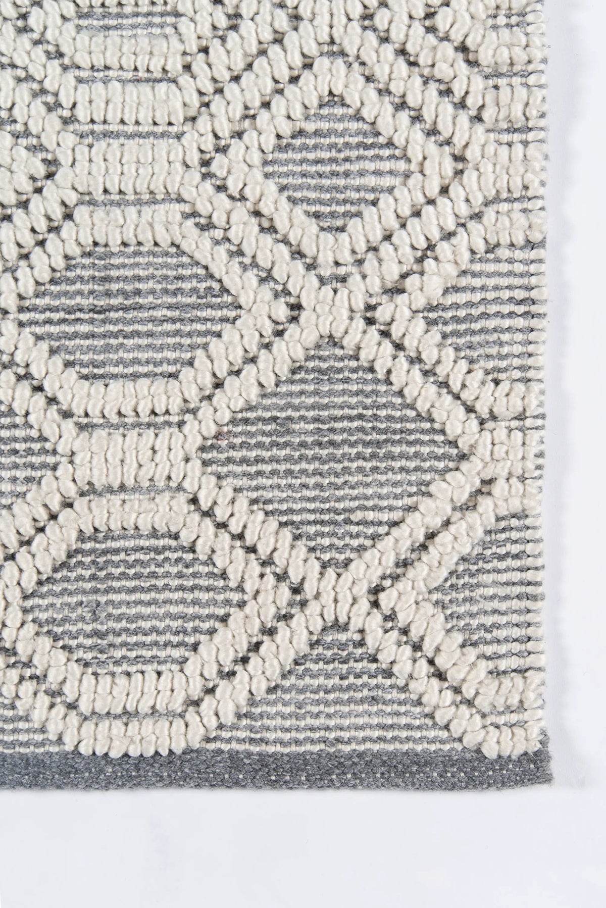Hermosa HRM-1 Gray Area Rug by Momeni