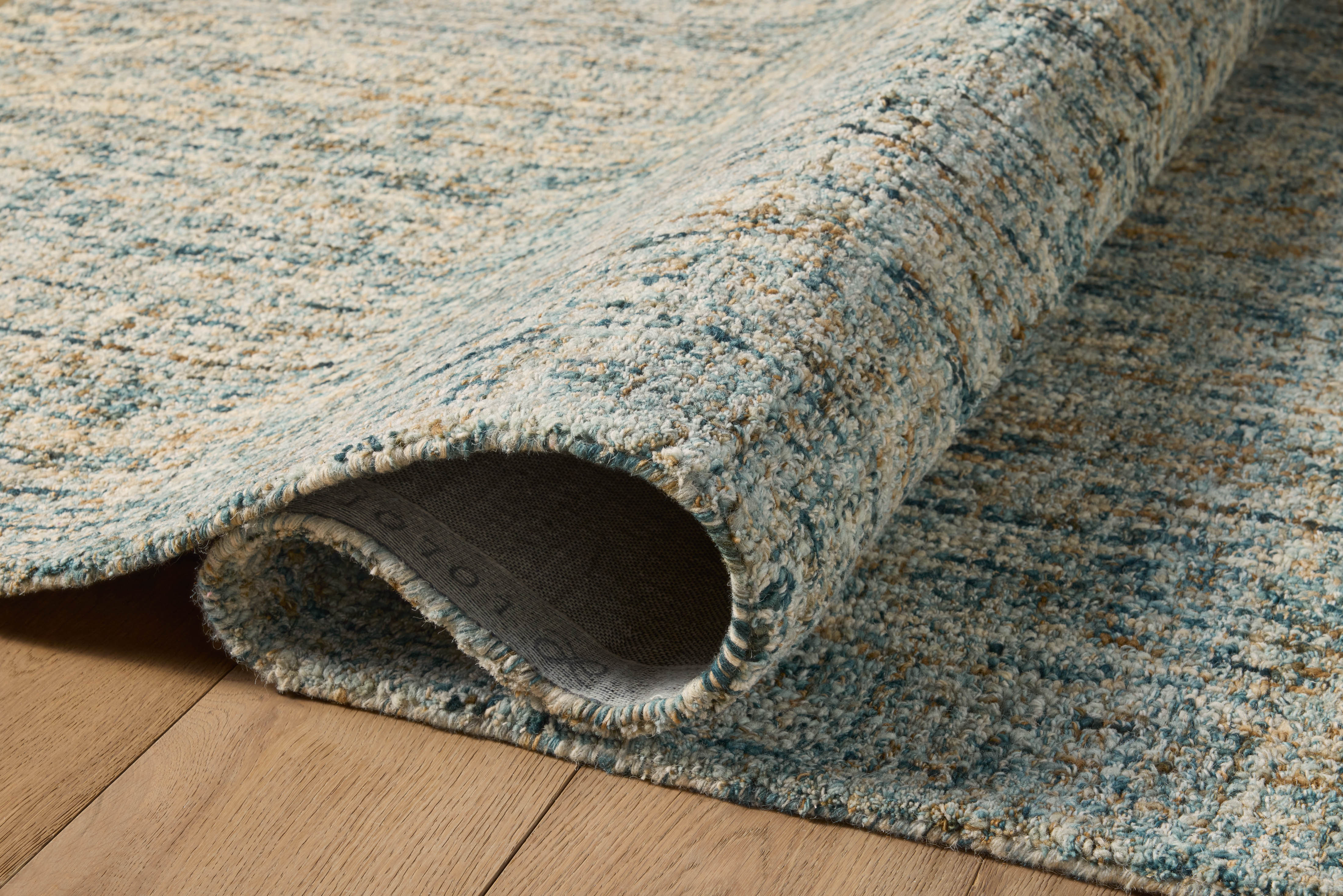 Loloi Harlow HLO-01 Ocean / Sand Area Rug