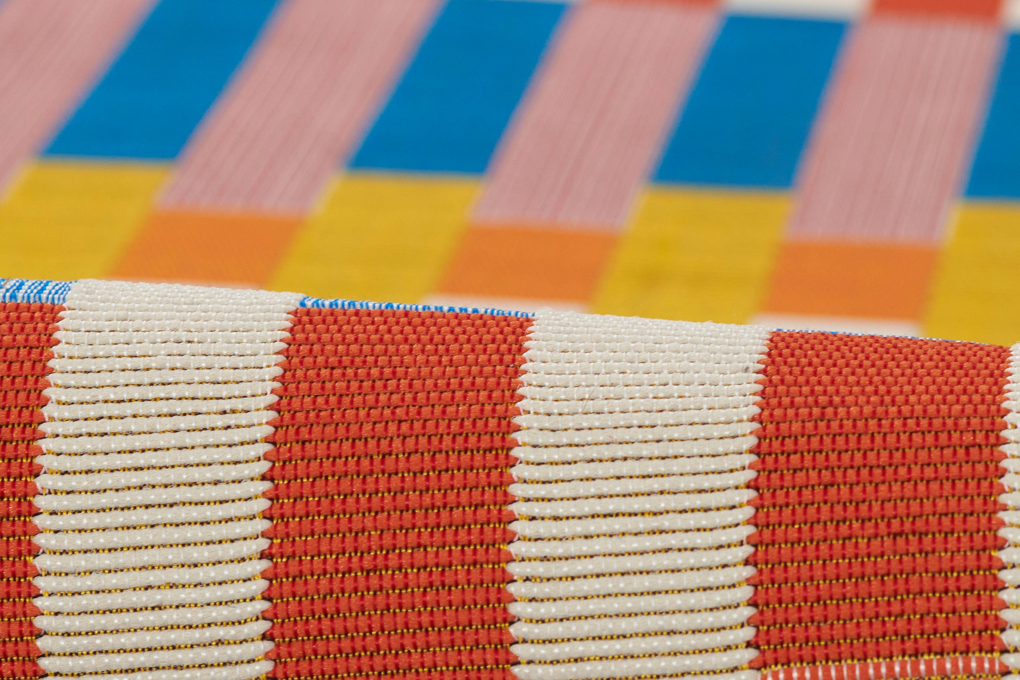 Novogratz x Momeni Iconic ICN-2 Multicolor Area Rug