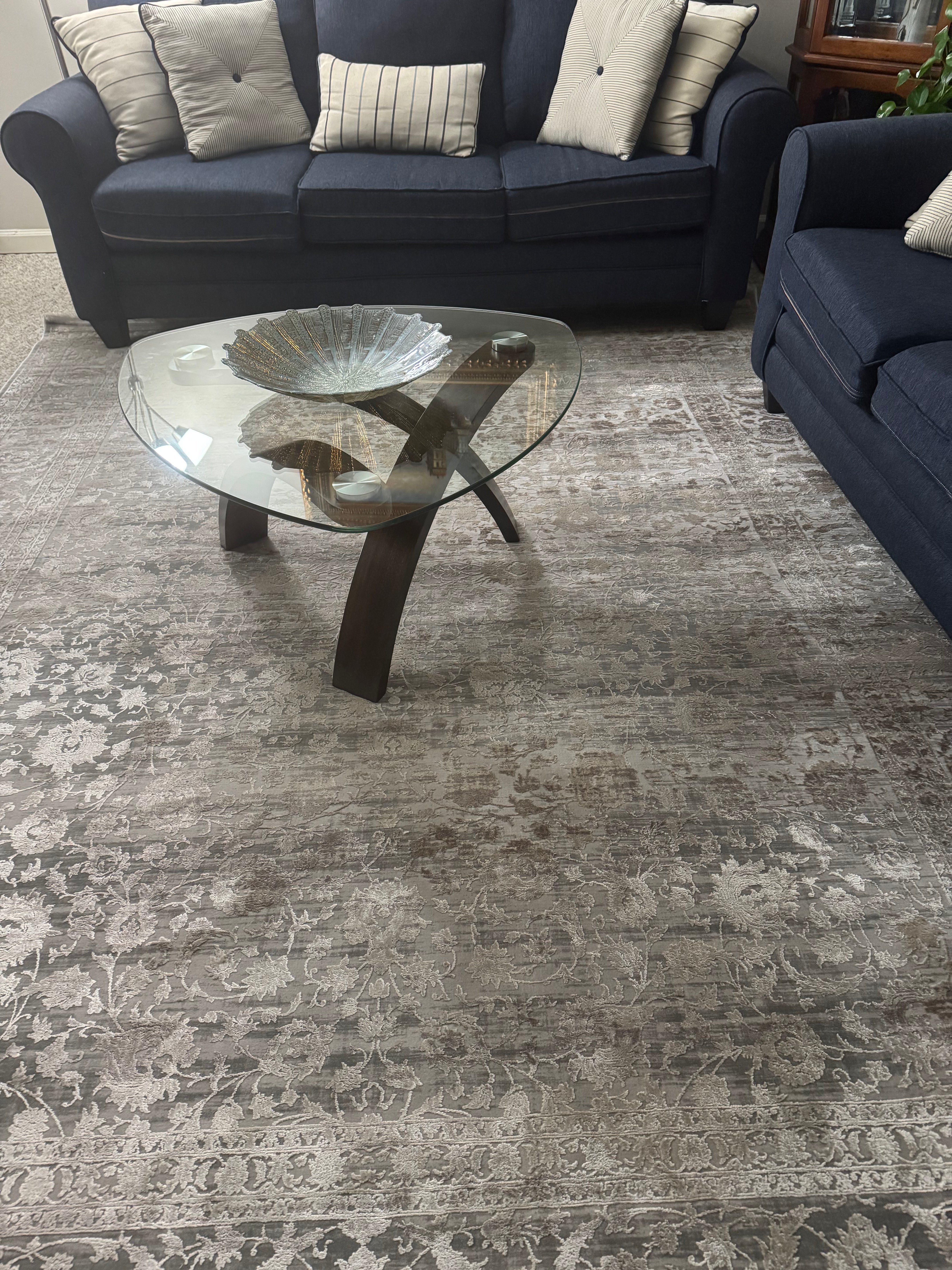 Rug Resources Mia Machine Viscose Area Rug Collection