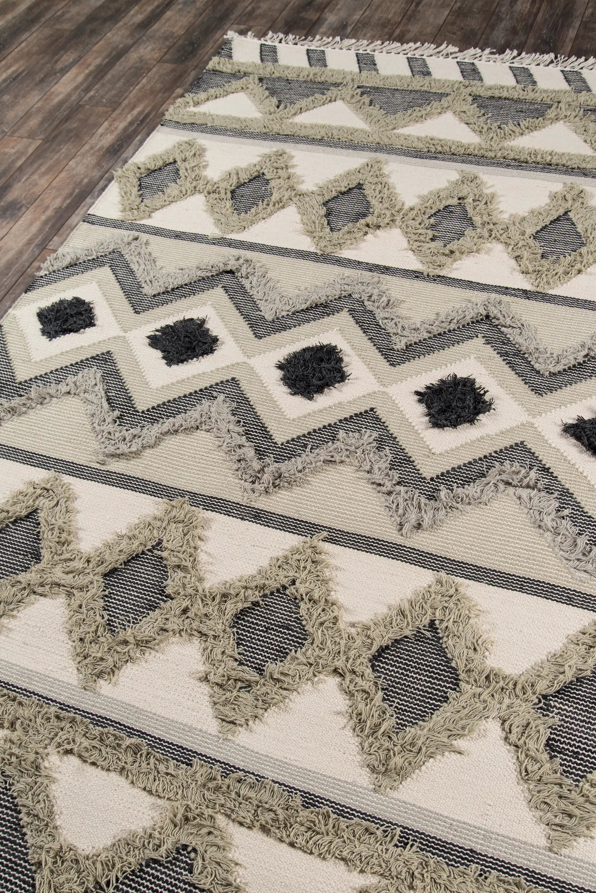 Indio IND-4 (Avalon) Sage Area Rug by Novogratz by Momeni