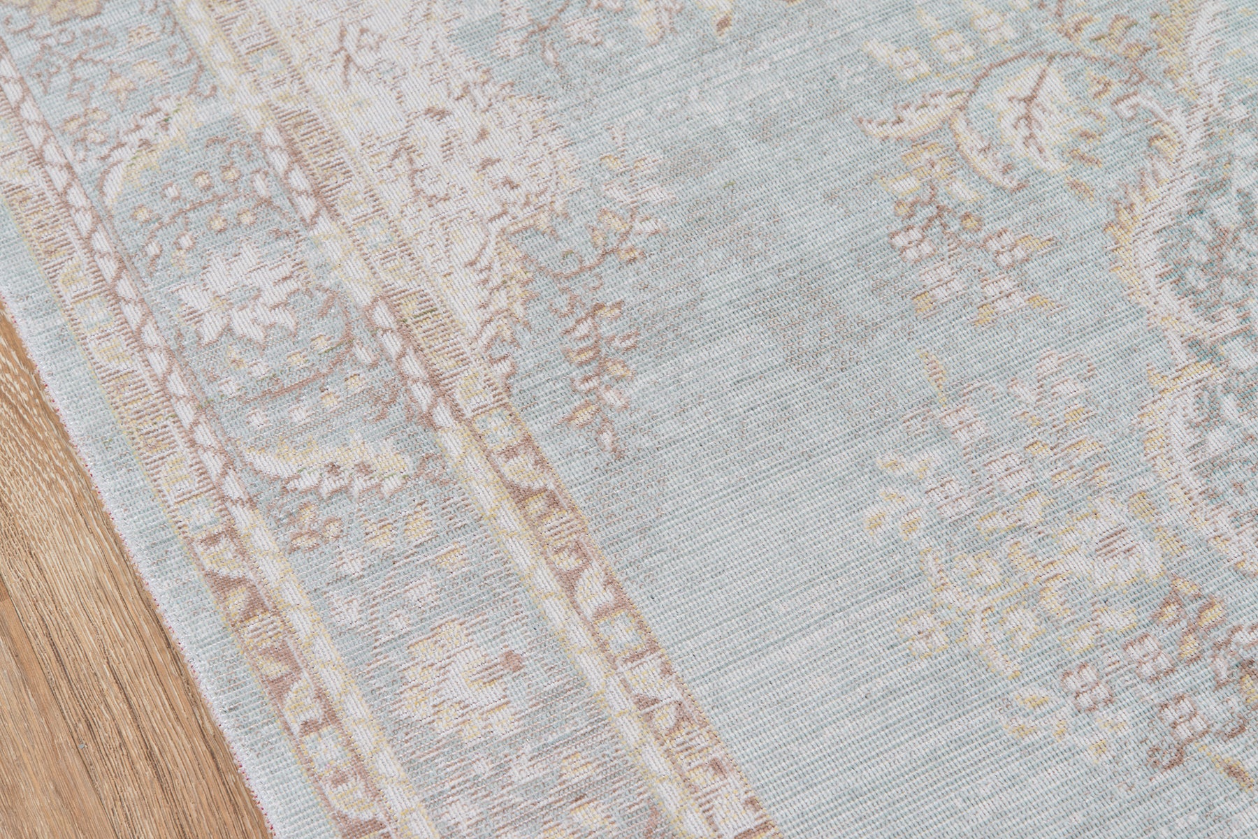 Momeni Isabella ISA-1 Blue Area Rug