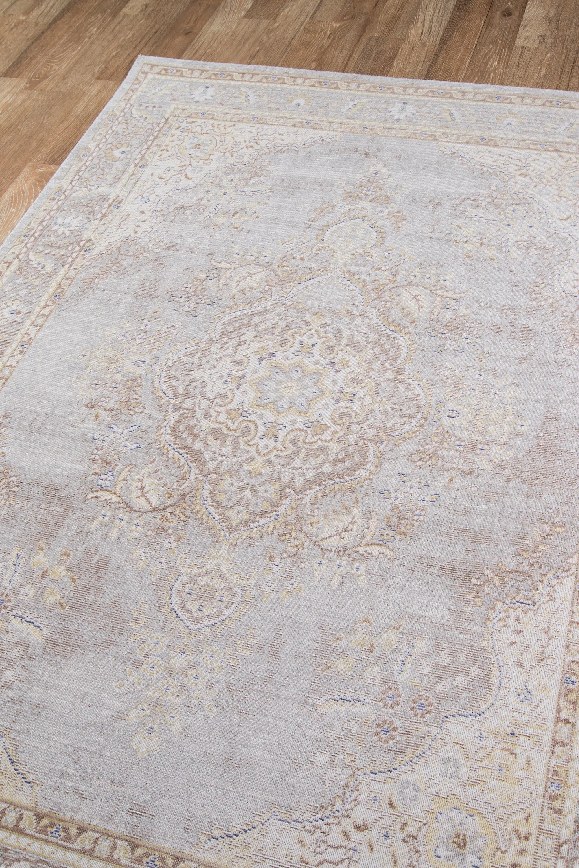 Isabella ISA-1 Gray Area Rug by Momeni