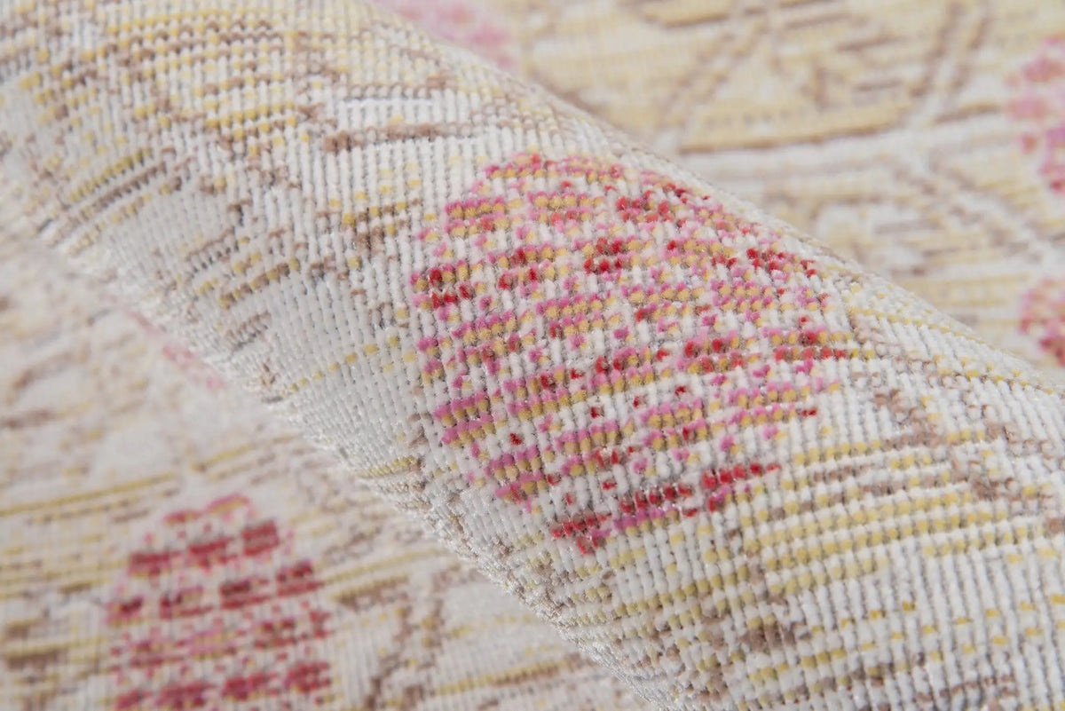 Isabella ISA-3 Pink Area Rug by Momeni