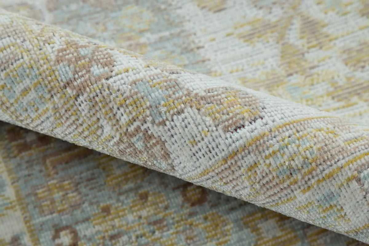 Isabella ISA-8 Ivory Area Rug by Momeni