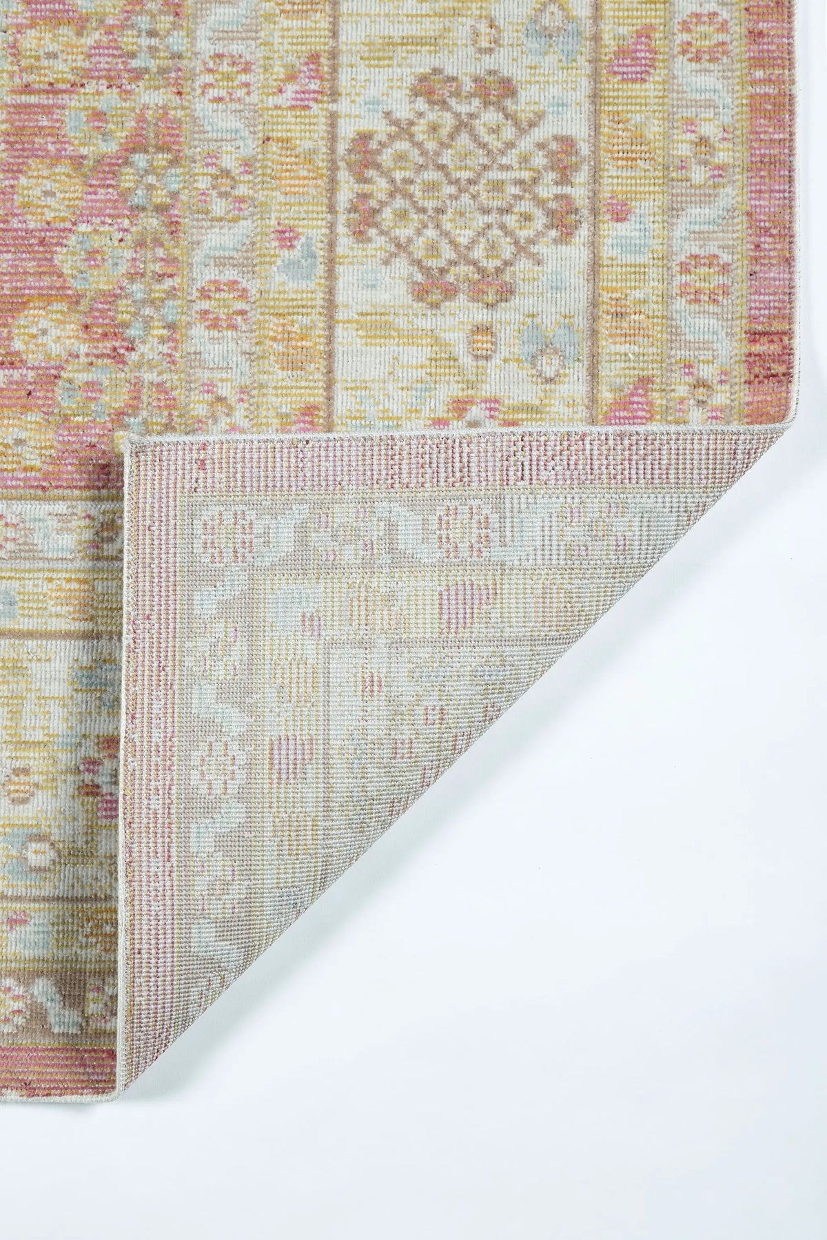 Isabella ISA-8 Pink Area Rug by Momeni
