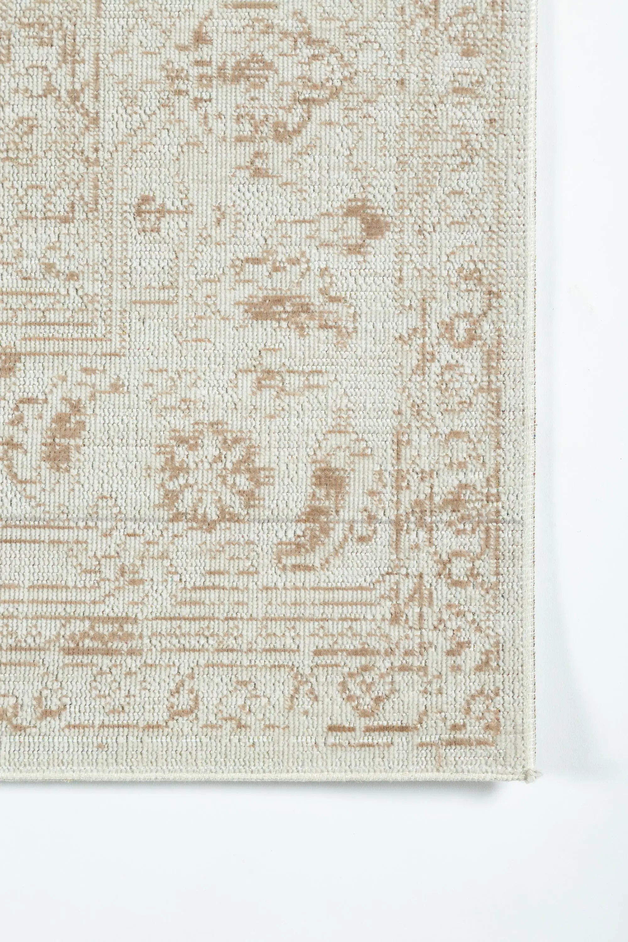Isabella ISA-10 Brown Area Rug by Momeni