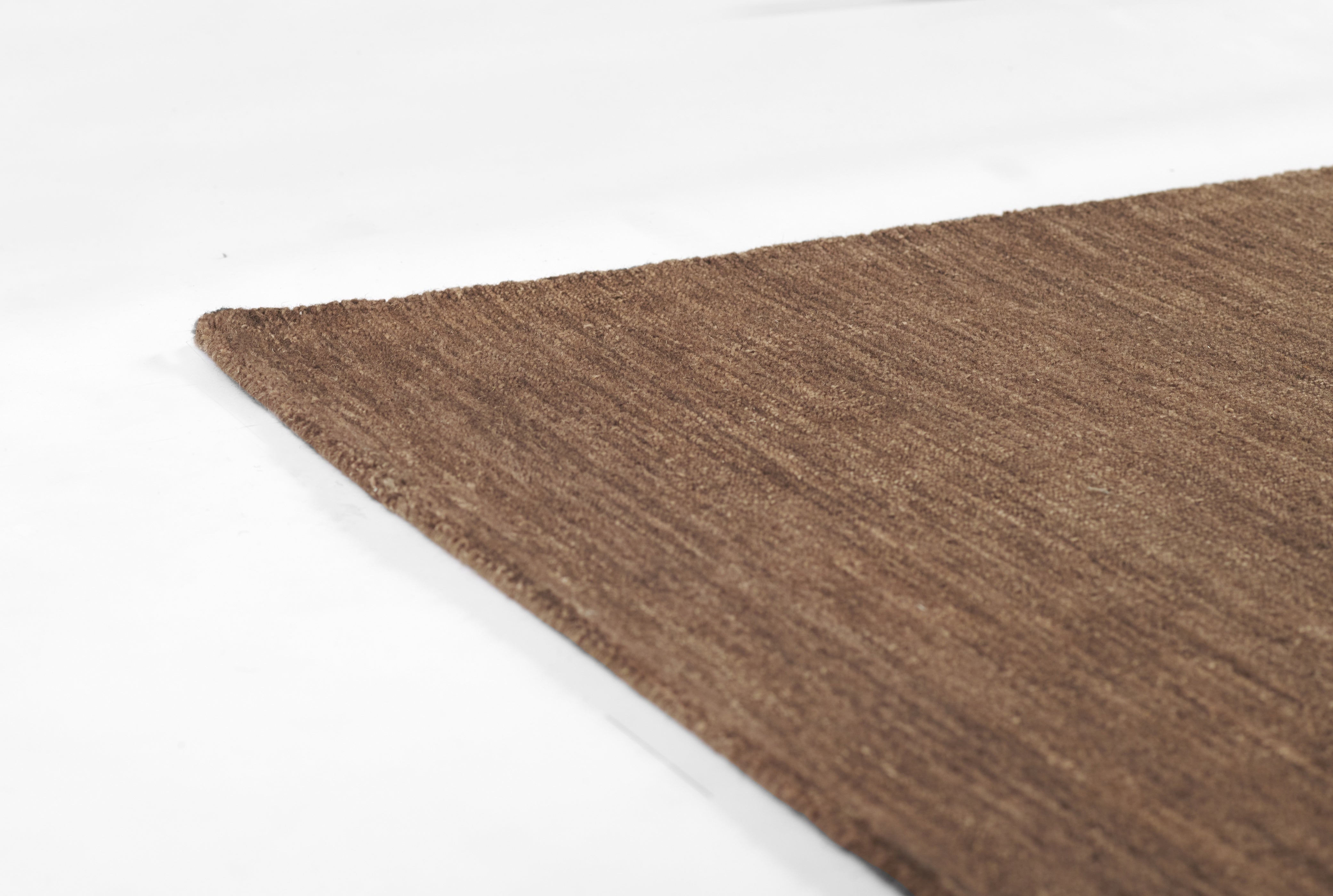 Momeni James JAM-1 Brown Rug