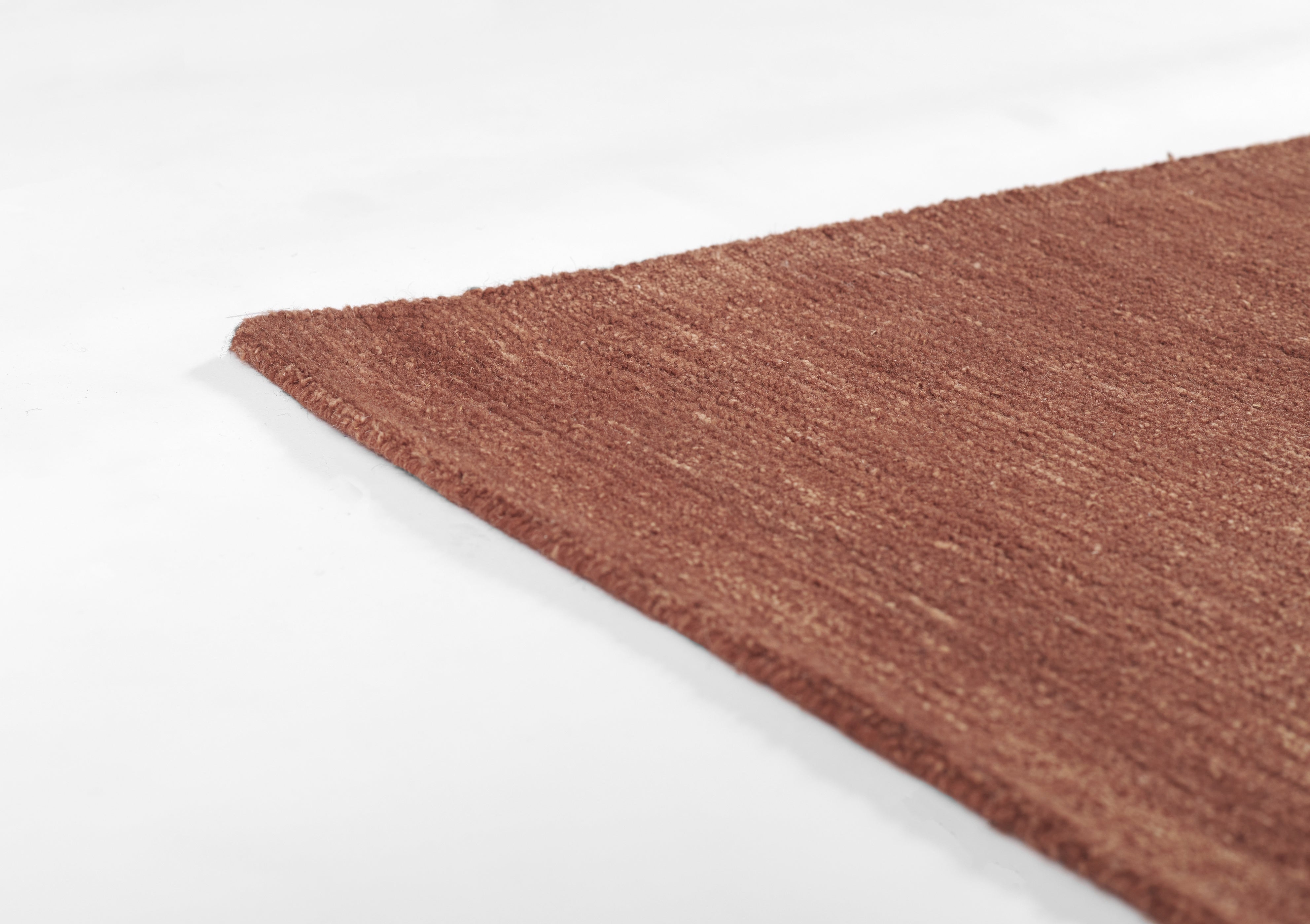 Momeni James JAM-1 Rust Rug