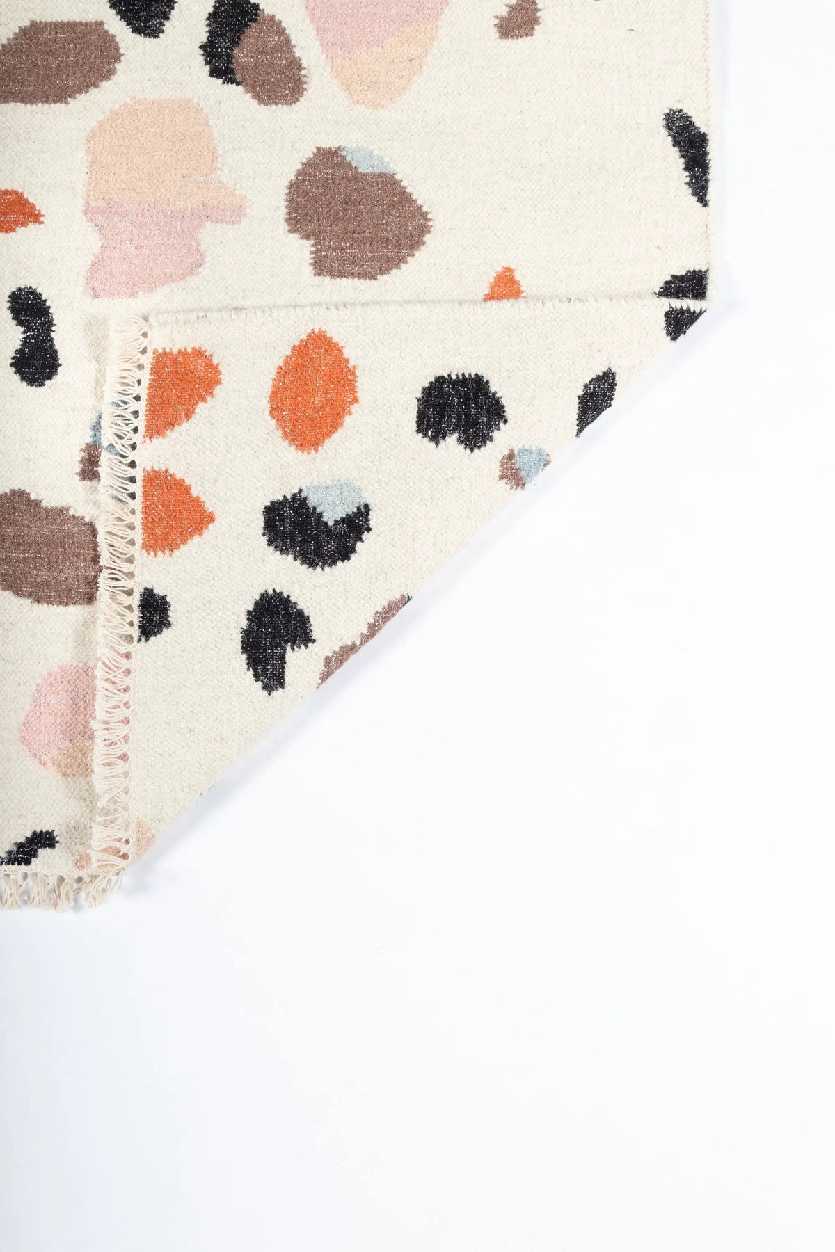 Jem JEM-2 Terri Ivory Area Rug by Novogratz by Momeni