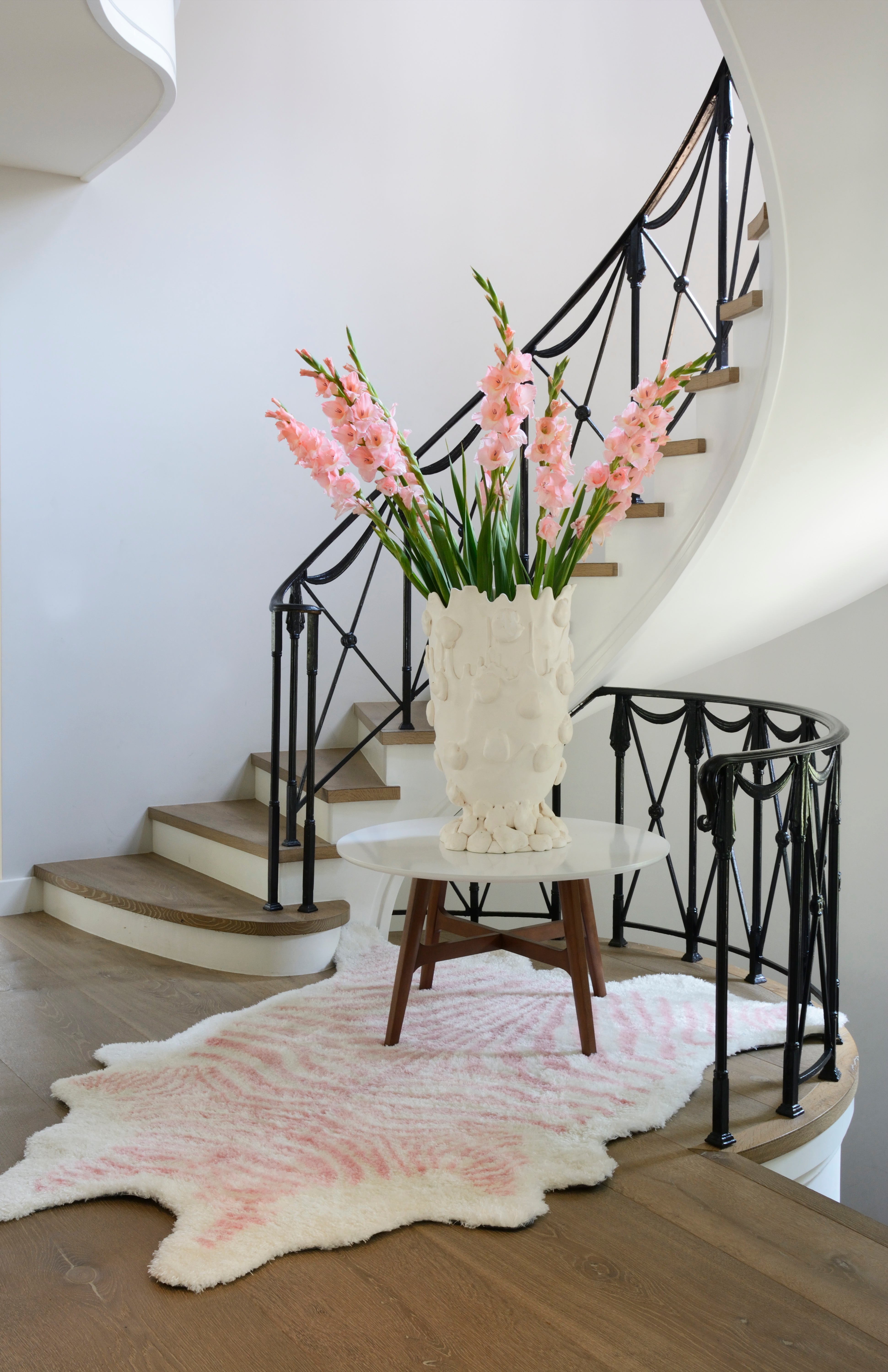 Novogratz Kalahari KAL-1 Pink Hand Tufted Area Rug by Momeni