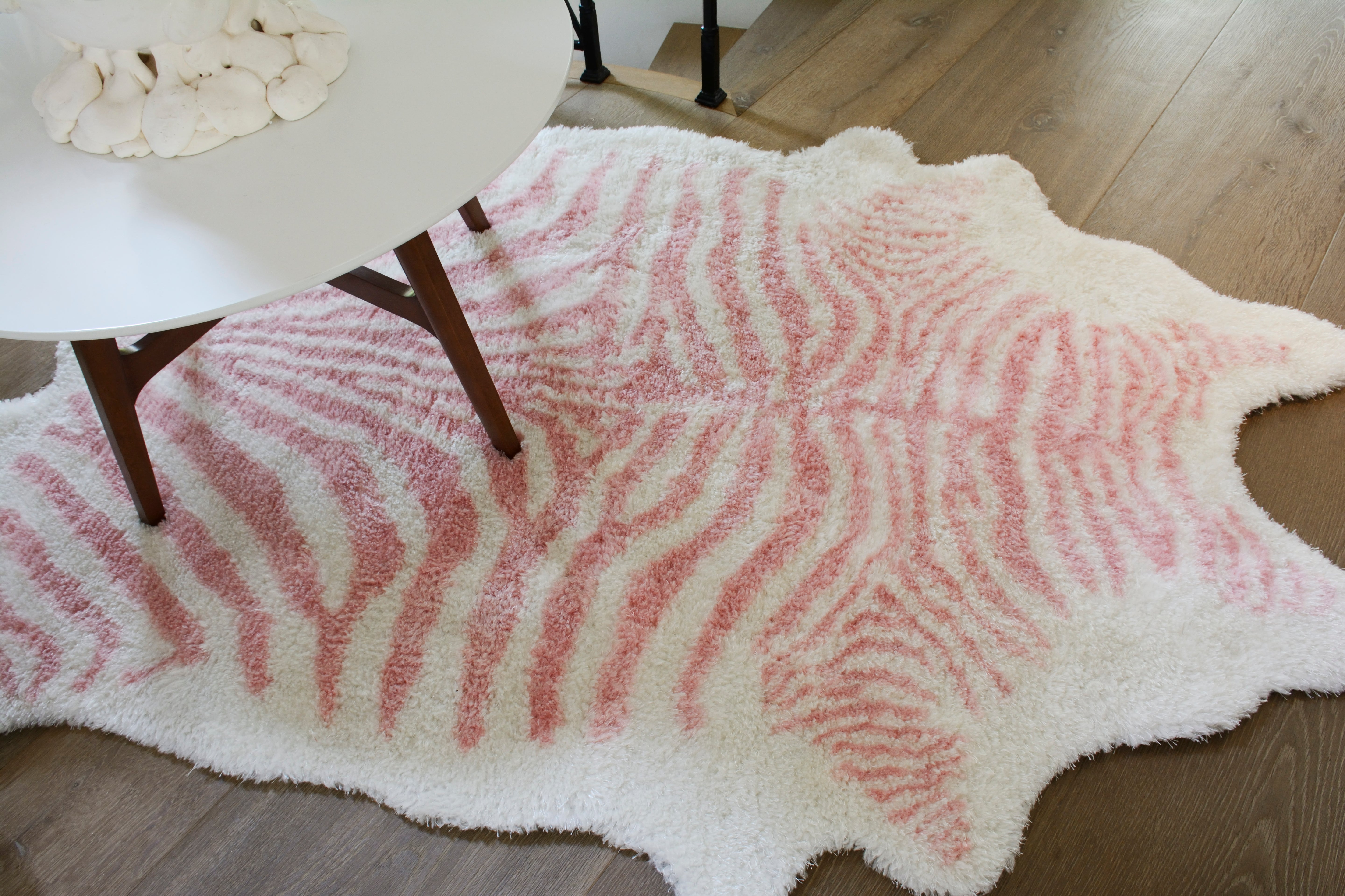 Novogratz Kalahari KAL-1 Pink Hand Tufted Area Rug by Momeni