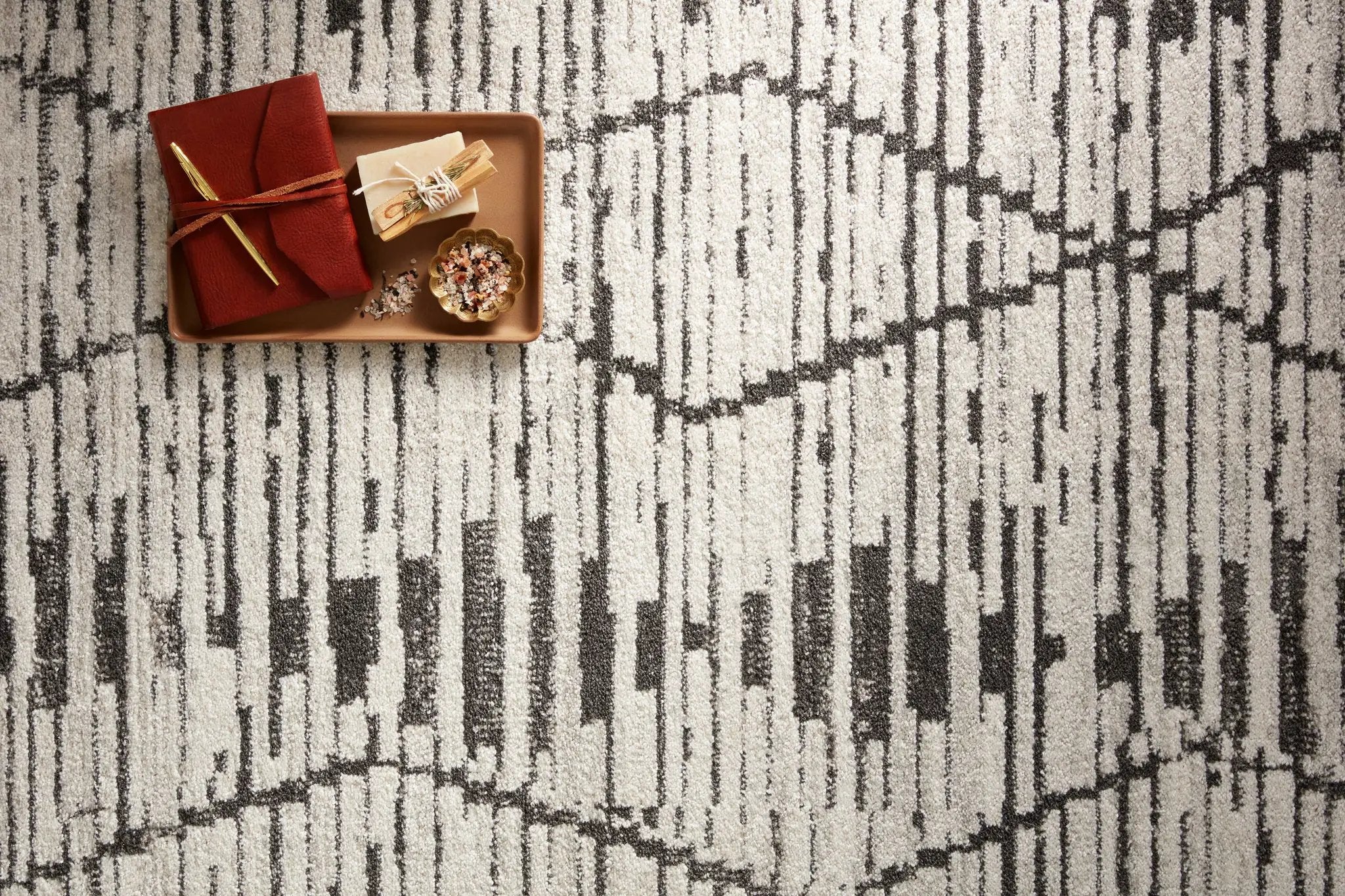 Kamala KAM-02 Charcoal / Dove Area Rug by Loloi