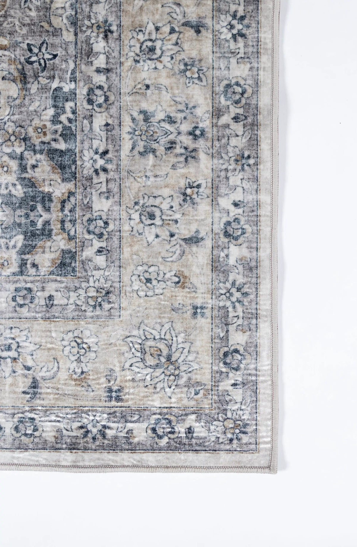 Karachi KAR-7 Gray Area Rug by Momeni