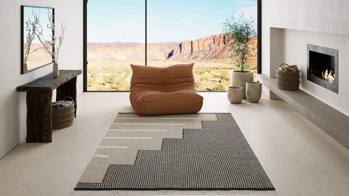 Karl KRL-1 Jules Black Area Rug by Novogratz by Momeni