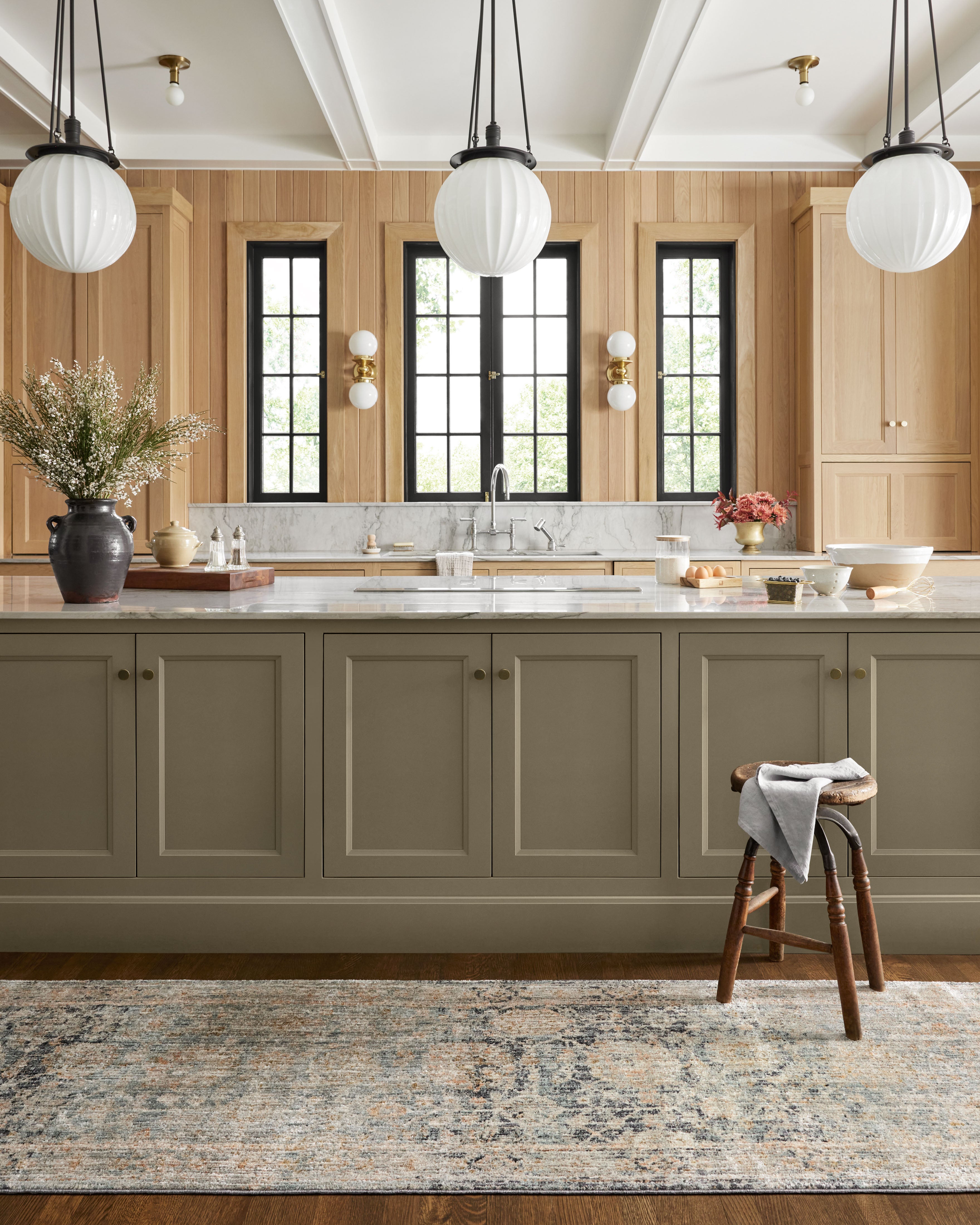 Jean Stoffer x Loloi Katherine KES-02 Ocean / Coral Area Rug