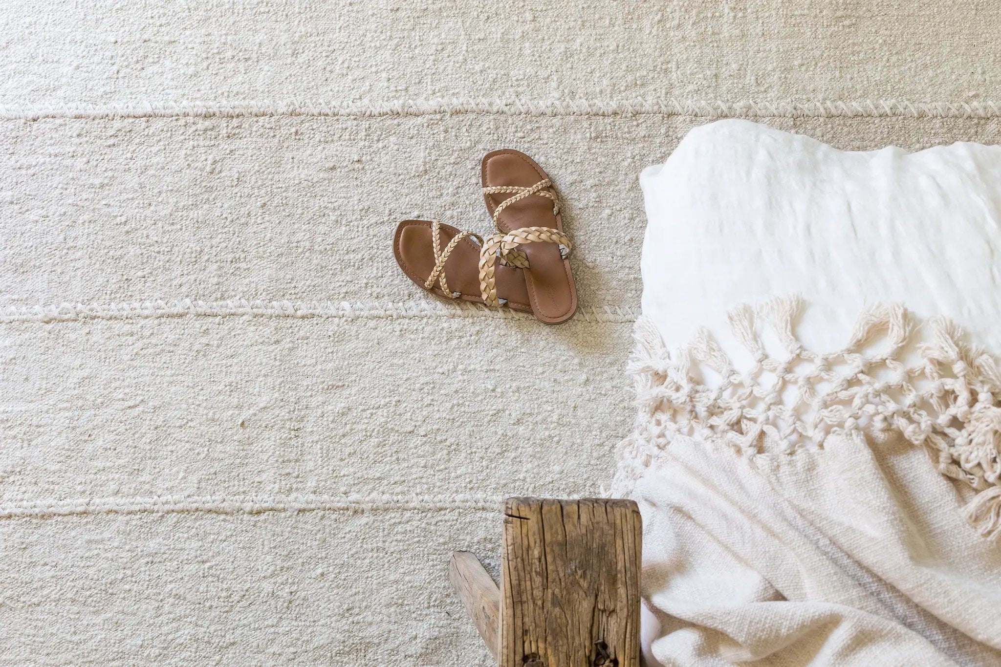 Koukila KOK-3 (Patch) Ivory Area Rug by Pure Salt by Momeni