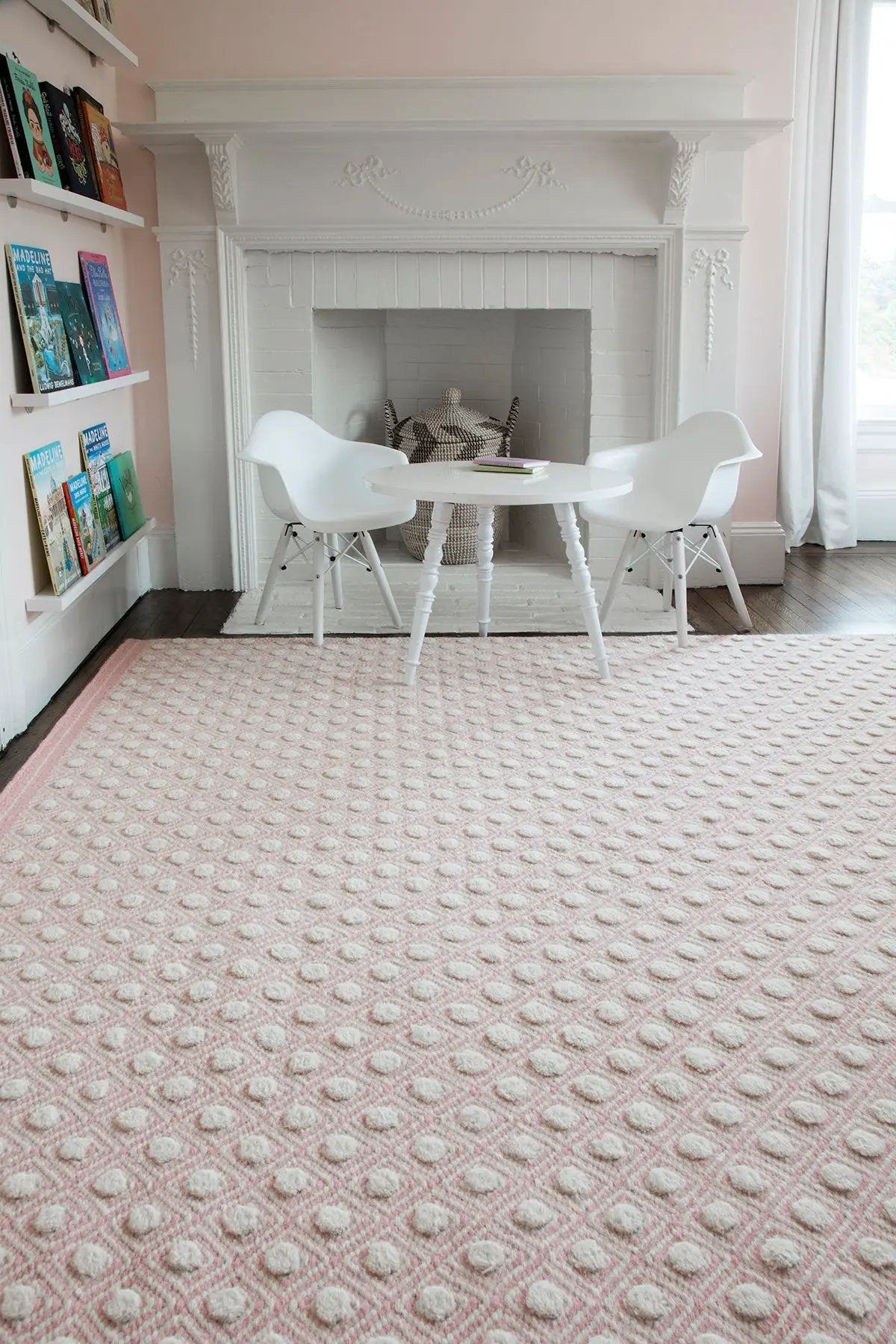 Langdon LGD-2 (Windsor) Pink Area Rug by Erin Gates by Momeni