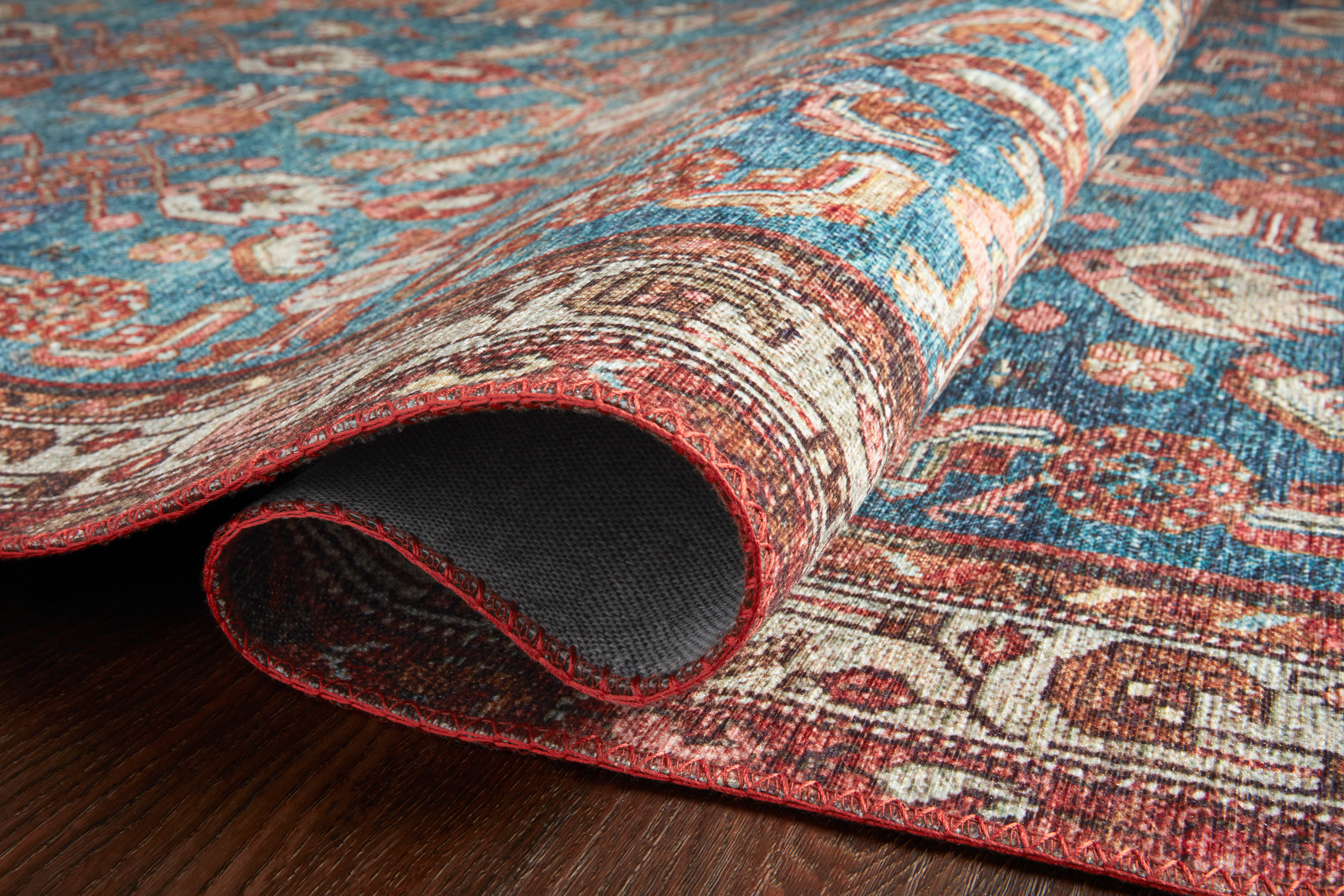 Loloi Layla LAY-10 Marine / Clay Area Rug