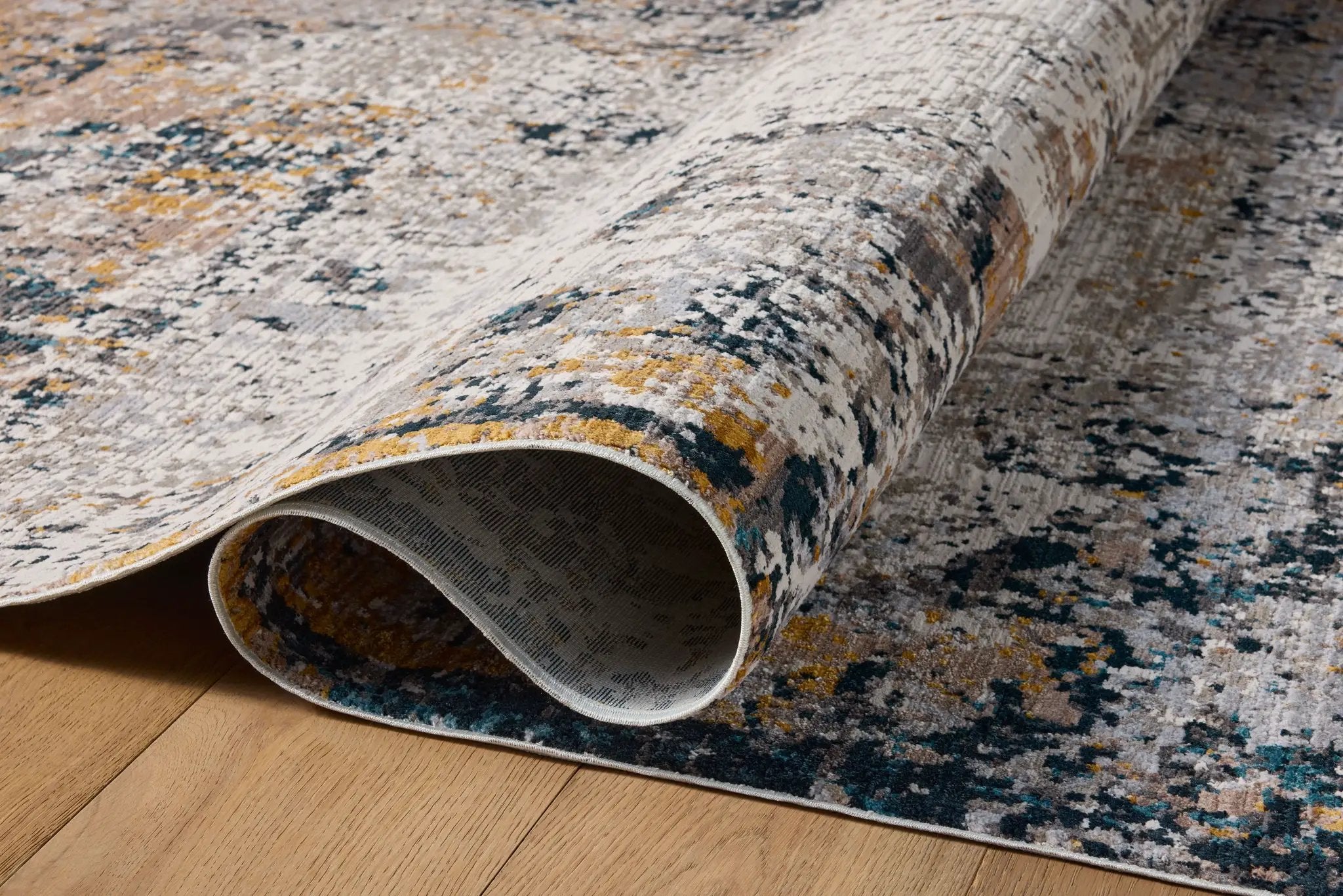 Leigh LEI-04 Silver / Multi Area Rug by Loloi