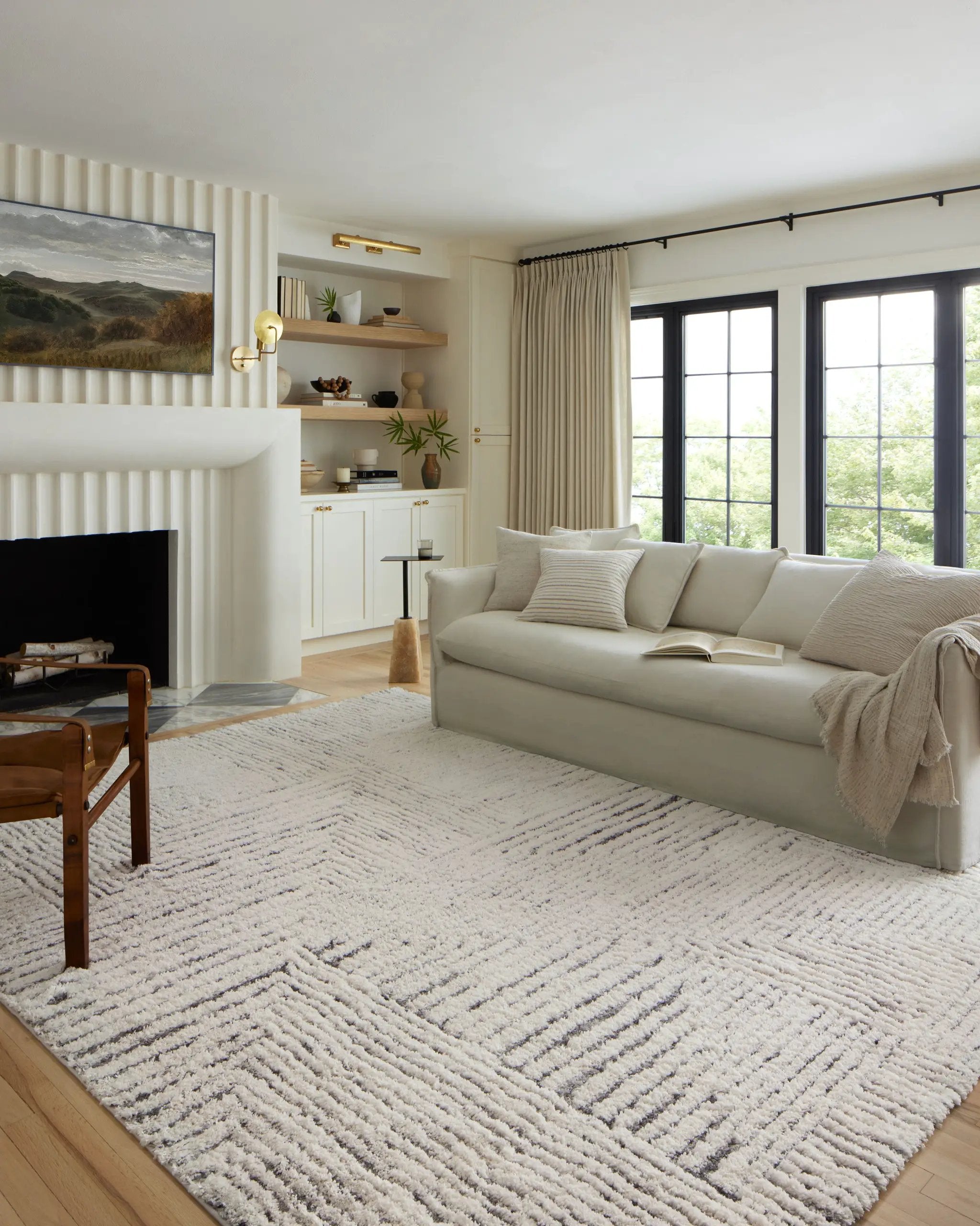 Levitt Shag LEV-02 Ivory / Grey Area Rug by Loloi